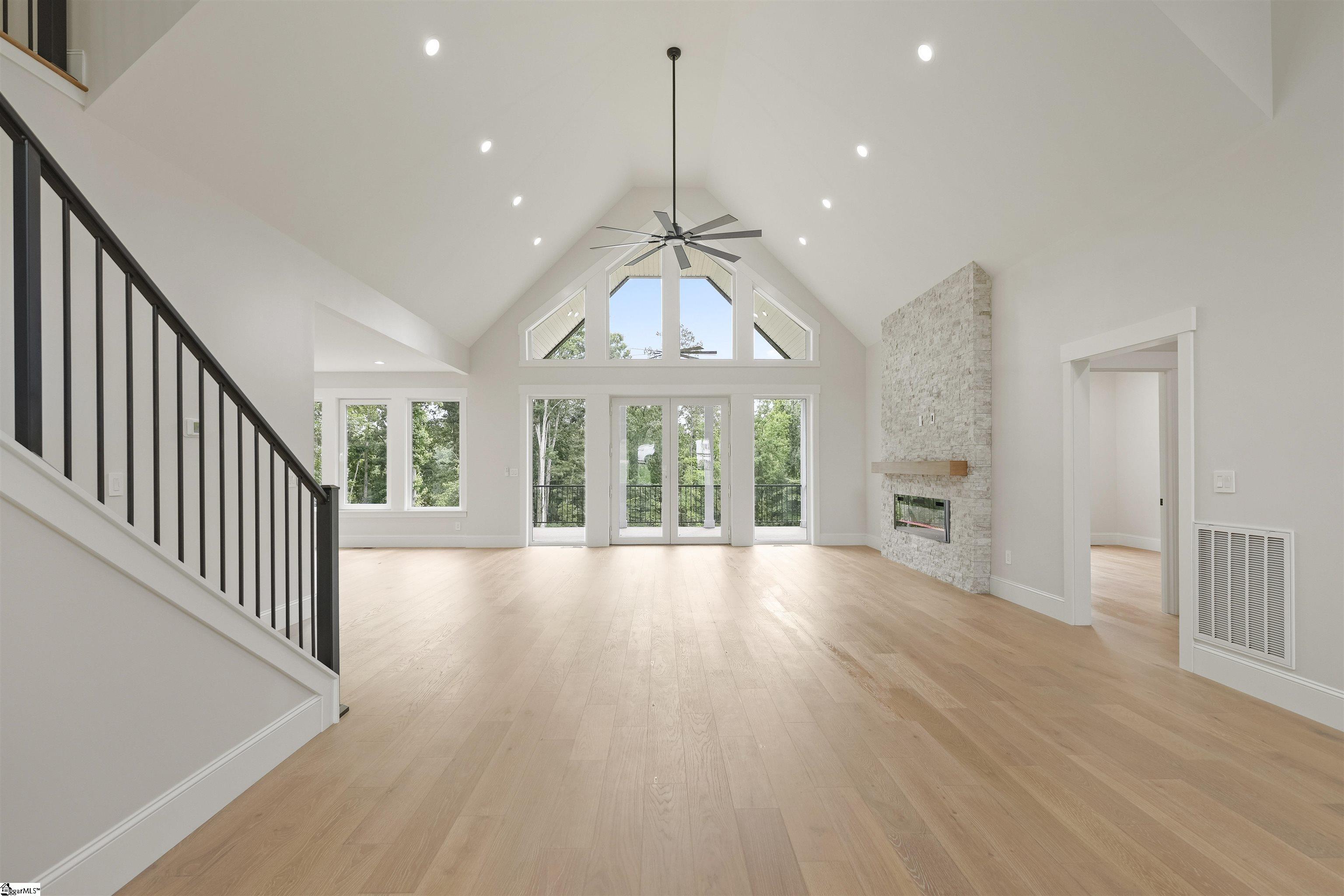 1026 Lakewood Drive Anderson, SC 29625