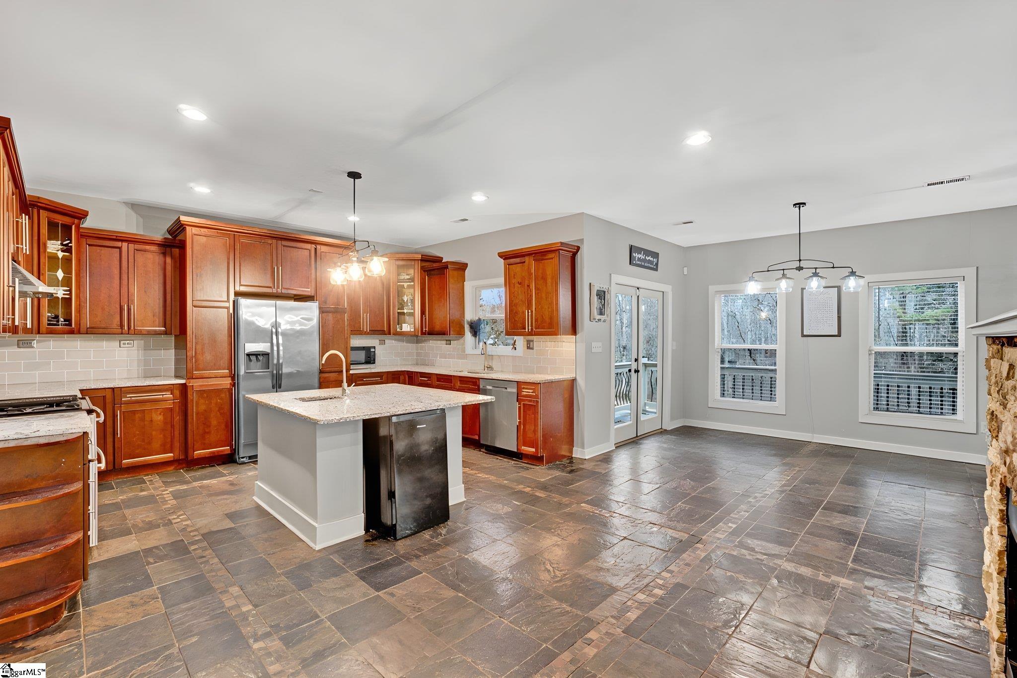 736 Three Wood Lane Woodruff, SC 29388