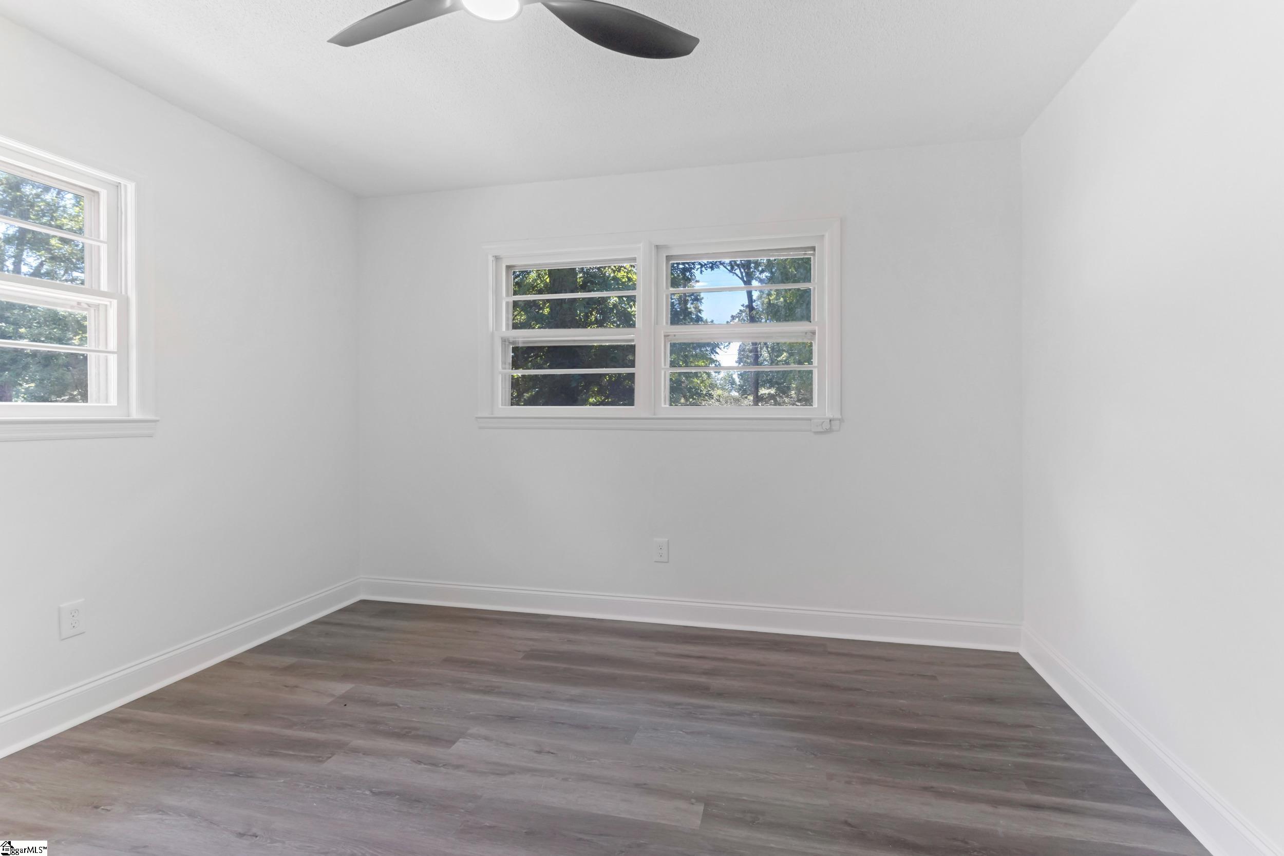 402 Woodley Road Spartanburg, SC 29306