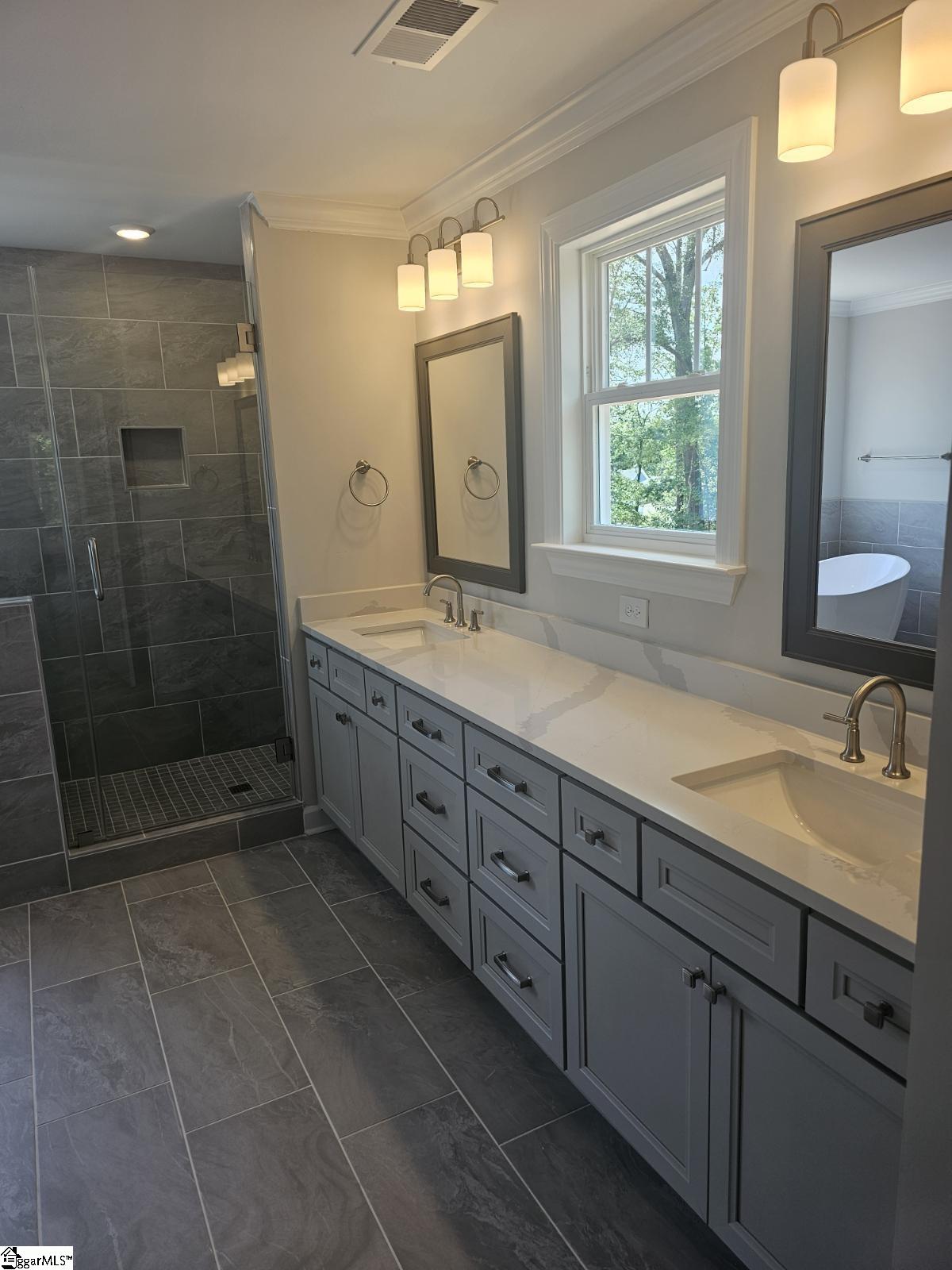 138 Whispering Hollow Road Greenville, SC 29615
