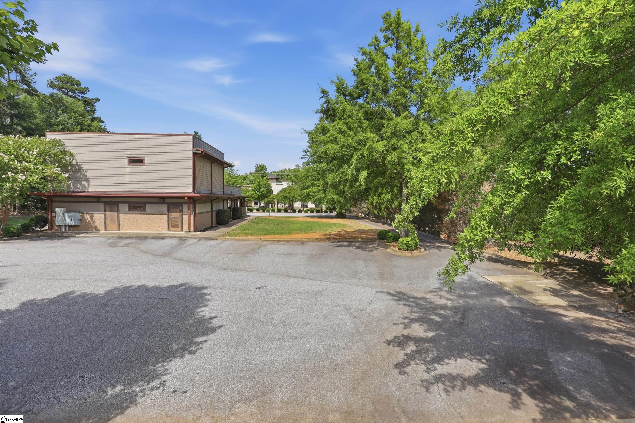 142 Mall Connector Road Greenville, SC 29607