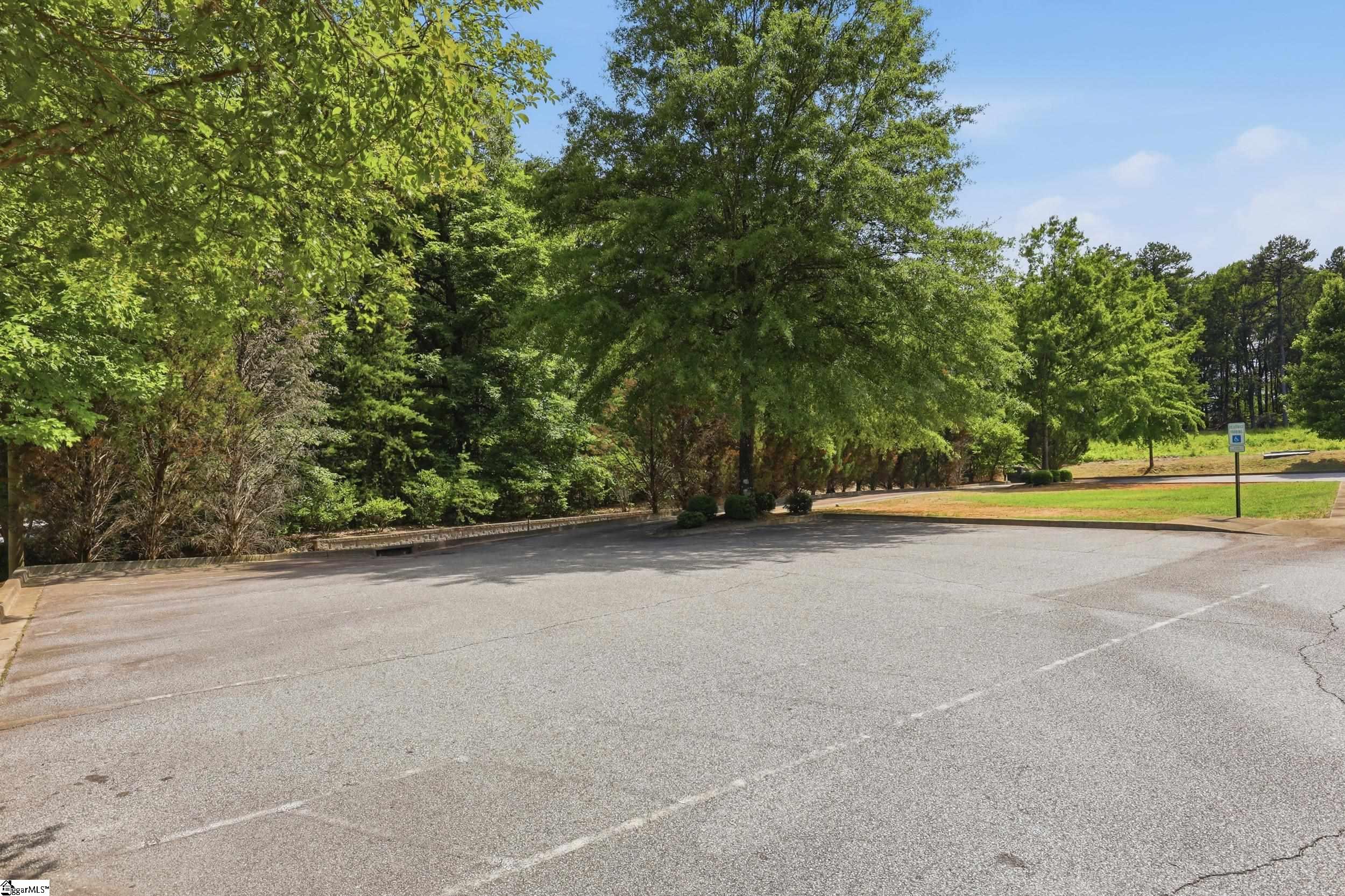 142 Mall Connector Road Greenville, SC 29607