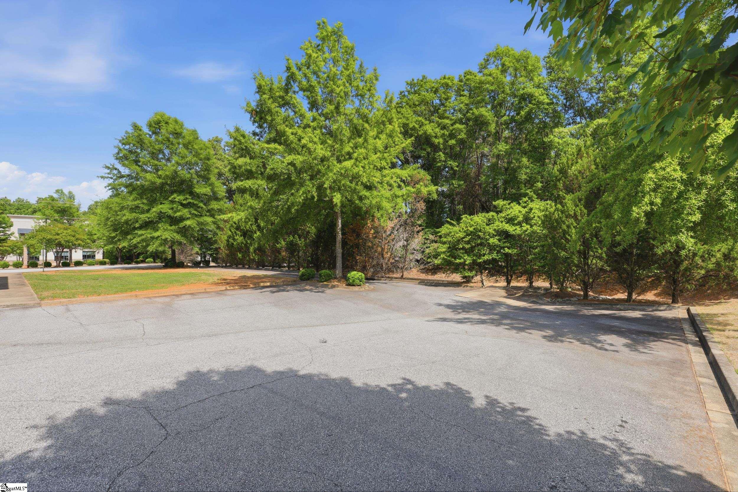 142 Mall Connector Road Greenville, SC 29607