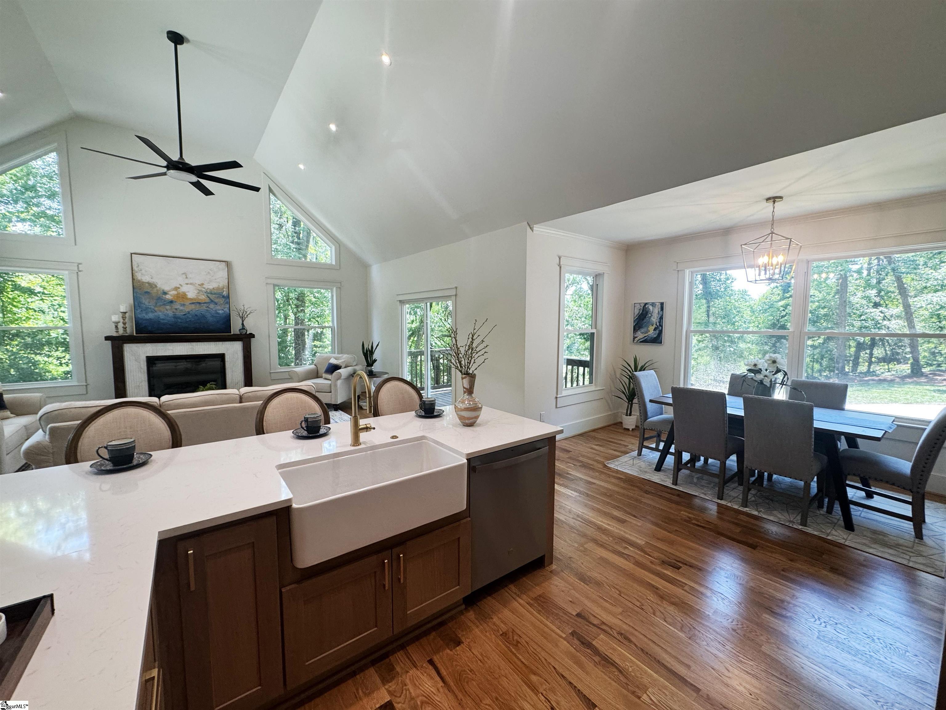 34 Nora Drive Greenville, SC 29609