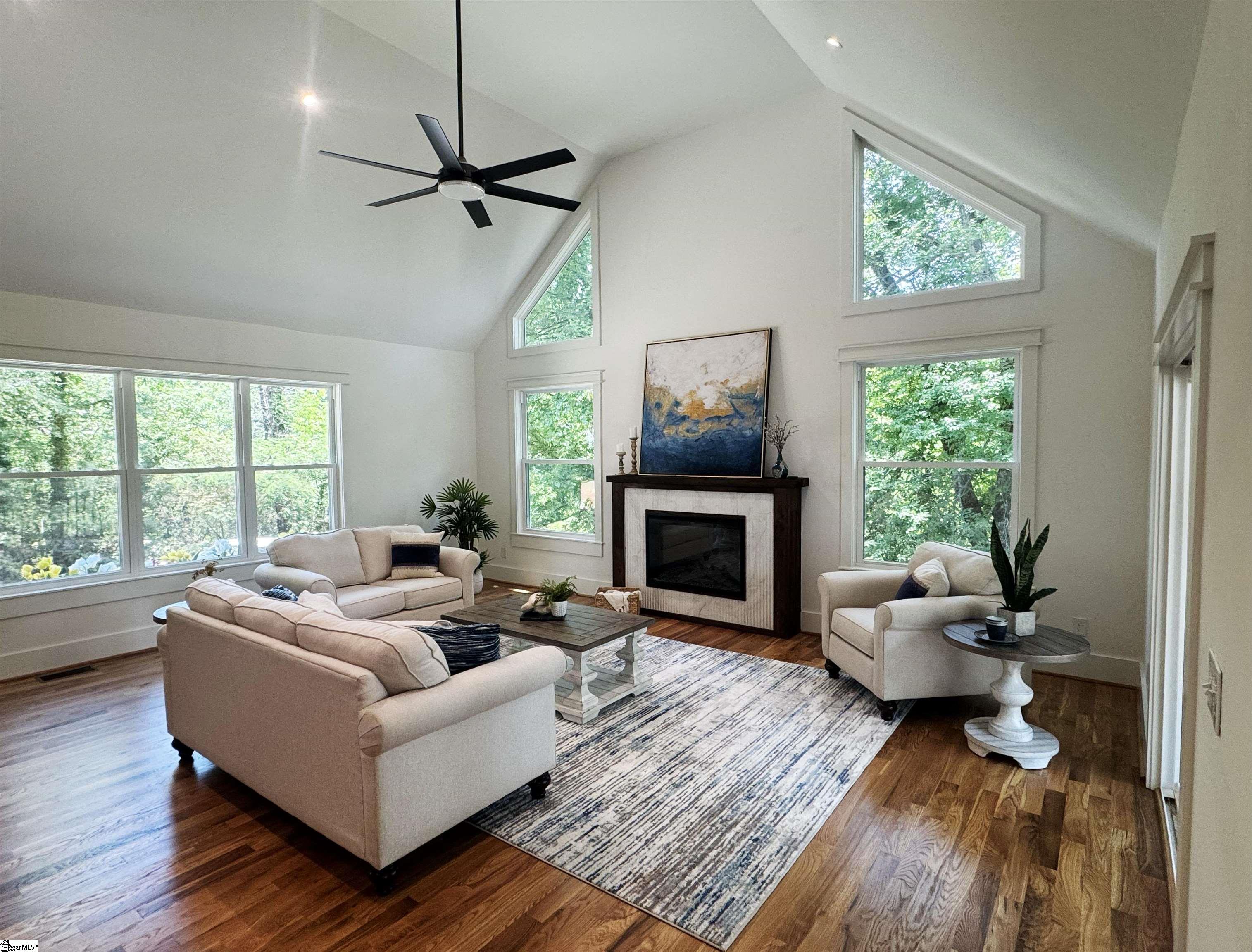34 Nora Drive Greenville, SC 29609