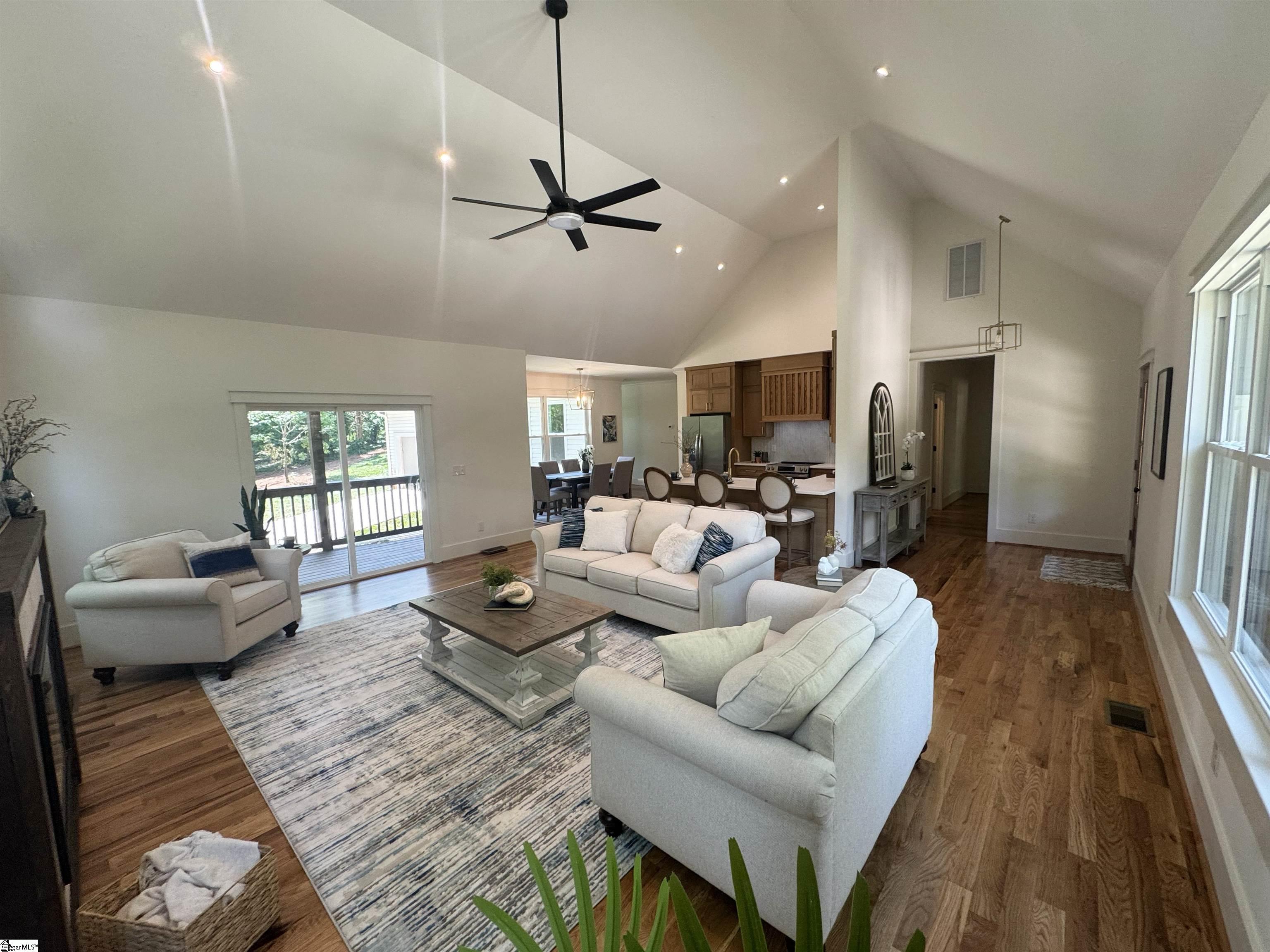 34 Nora Drive Greenville, SC 29609
