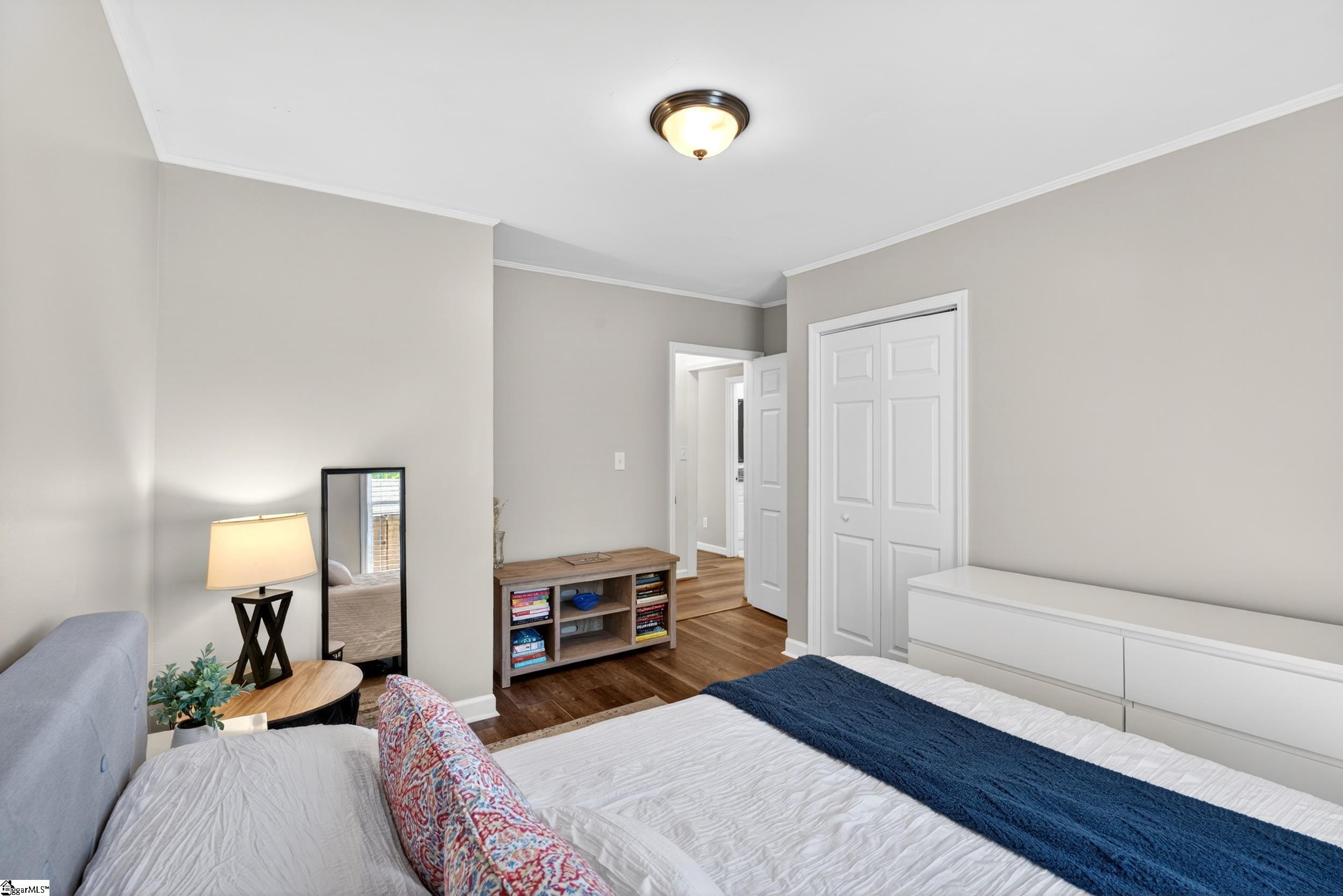 7 Burns Circle Greenville, SC 29605