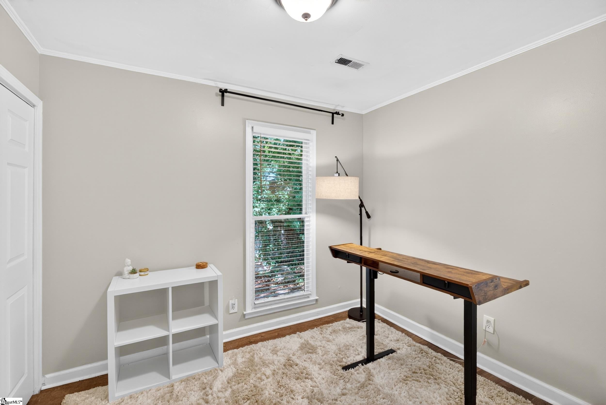 7 Burns Circle Greenville, SC 29605