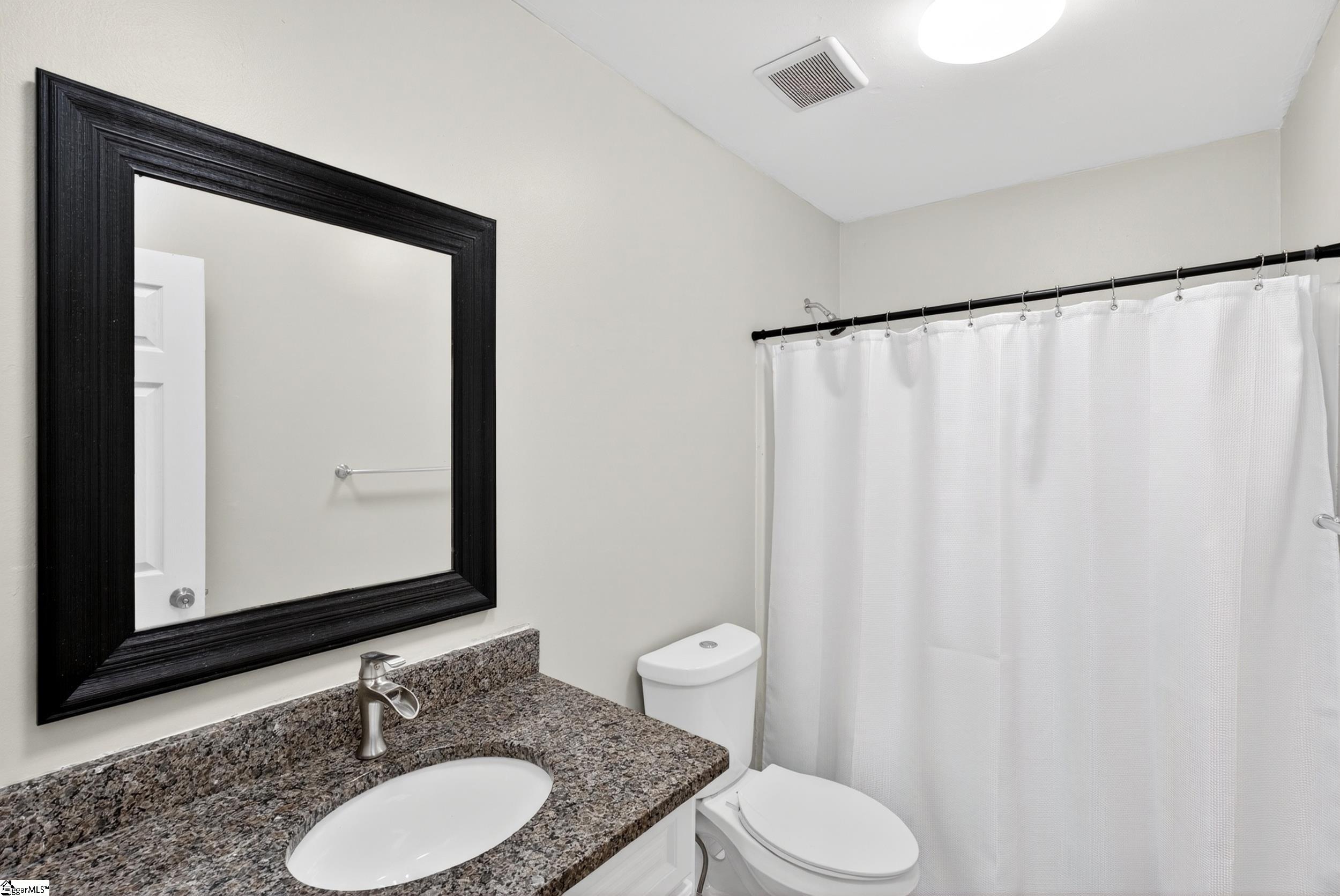 7 Burns Circle Greenville, SC 29605