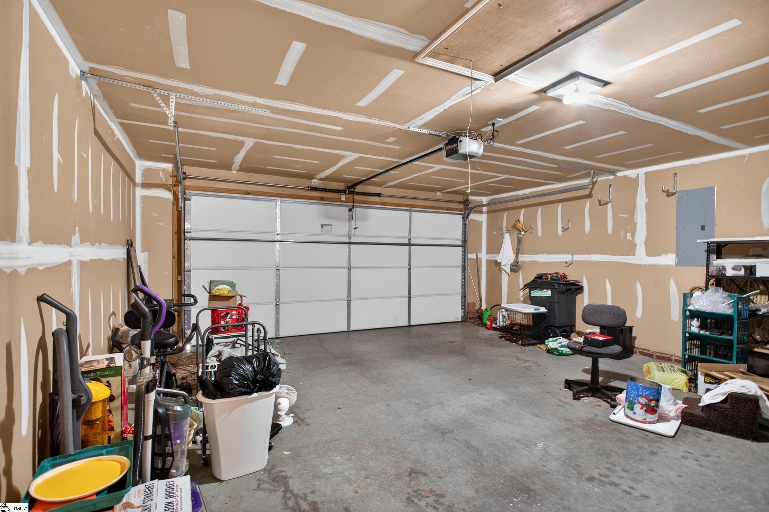 207 Hunters Lane Anderson, SC 29625