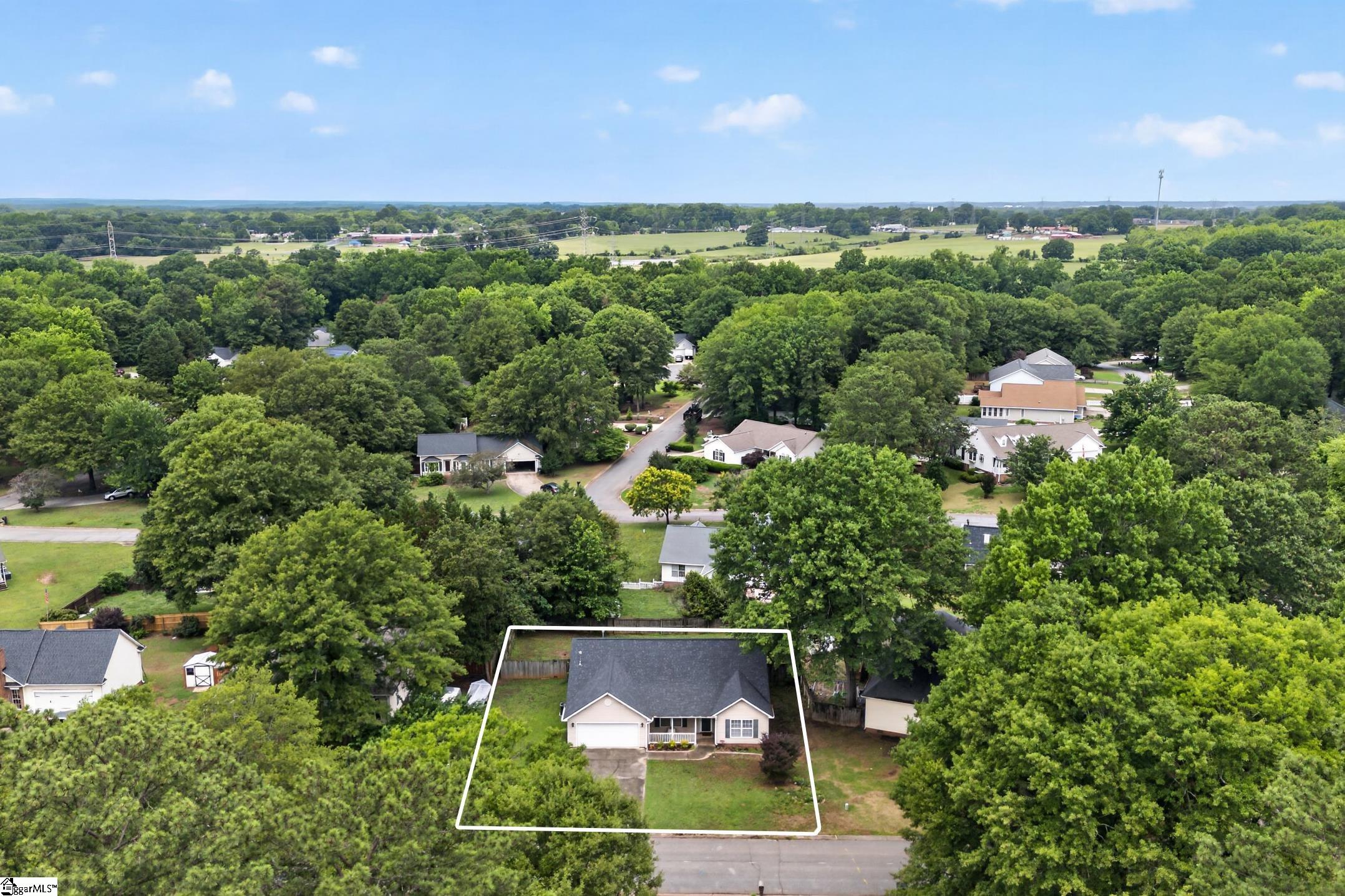 207 Hunters Lane Anderson, SC 29625