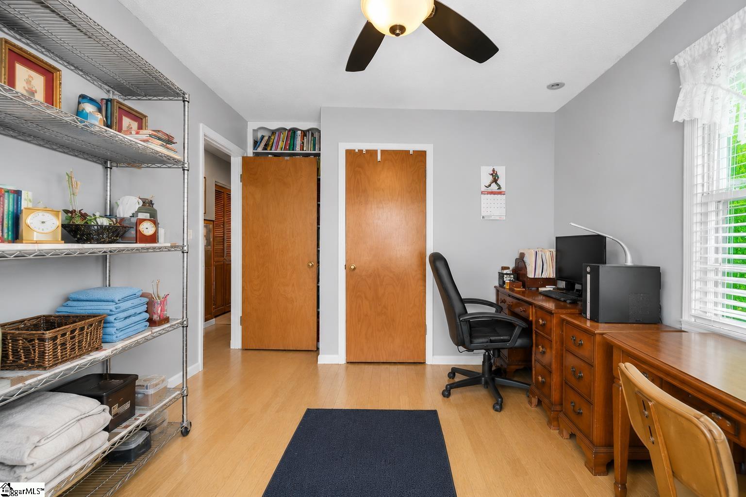 4 Merry Dale Lane Greenville, SC 29617