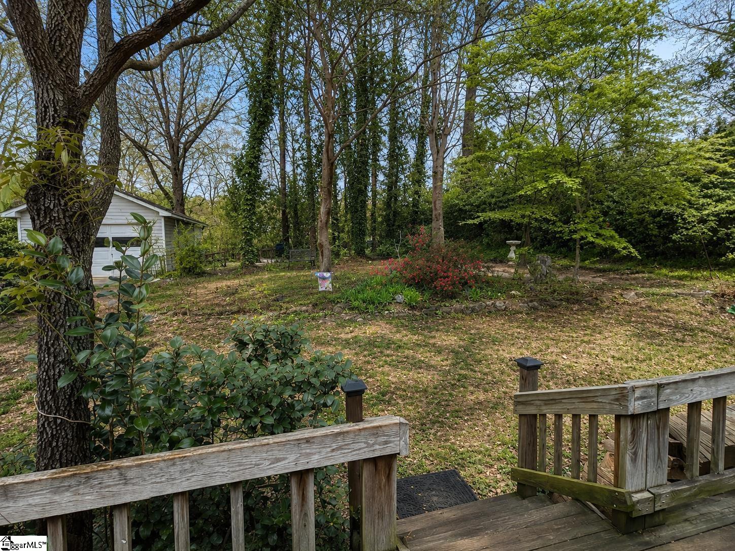 4 Merry Dale Lane Greenville, SC 29617