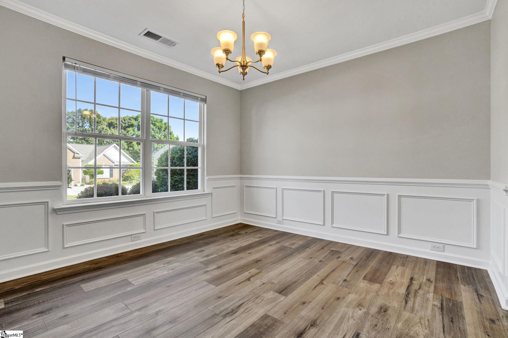 212 Sandy Lane Greenville, SC 29605-5950