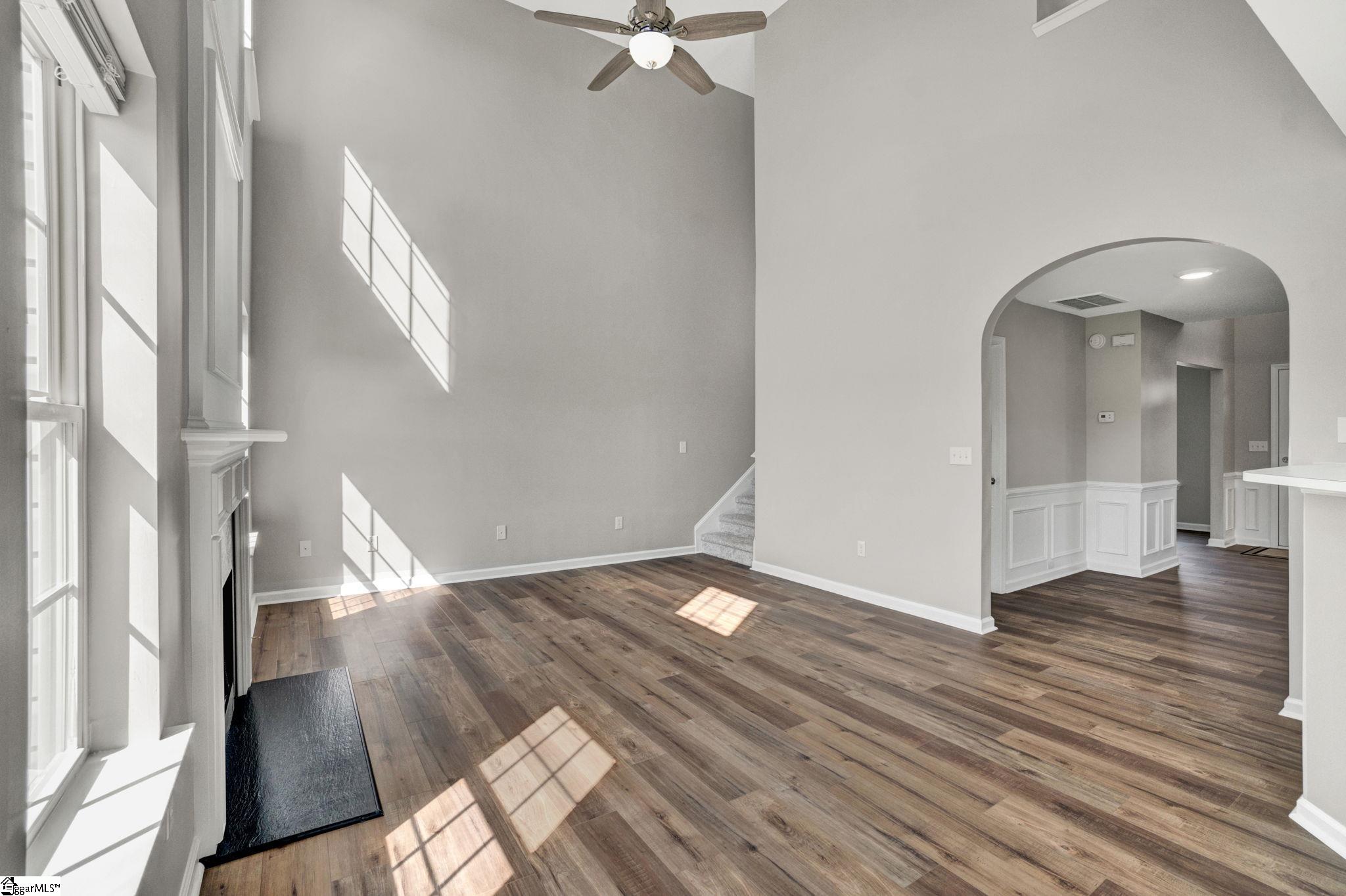 212 Sandy Lane Greenville, SC 29605-5950