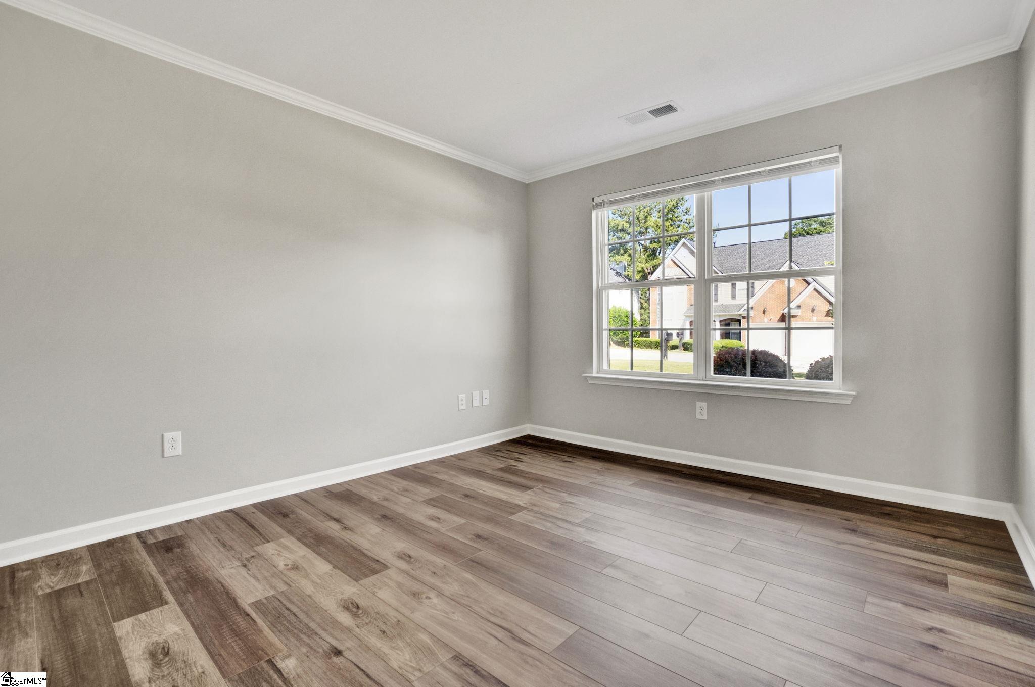 212 Sandy Lane Greenville, SC 29605-5950