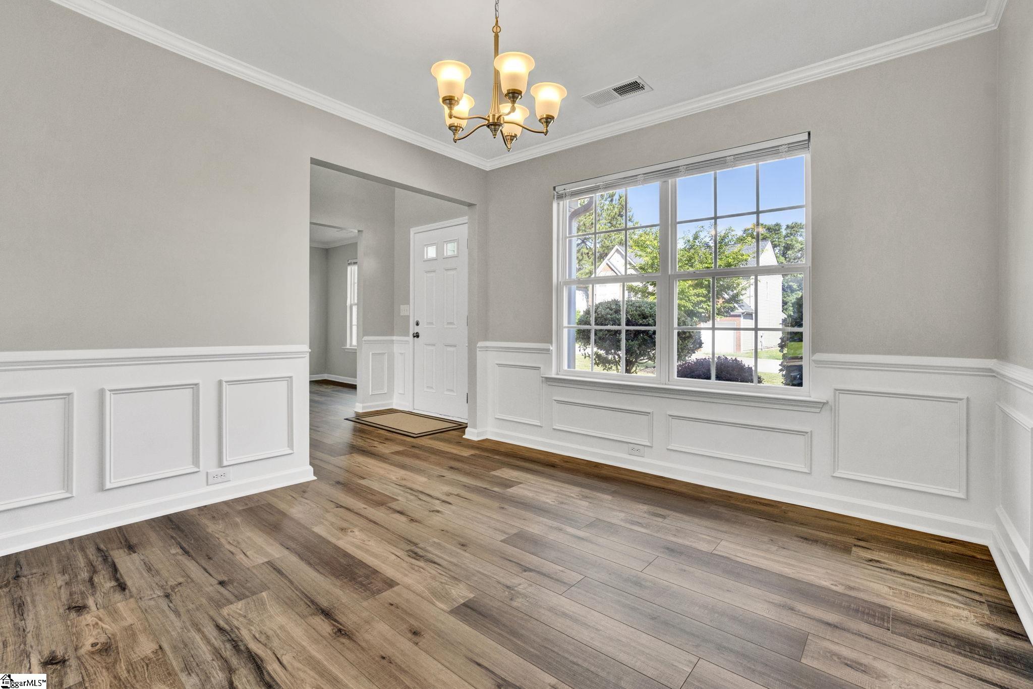 212 Sandy Lane Greenville, SC 29605-5950