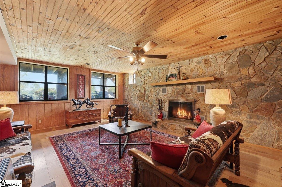1690 Foster Road Inman, SC 29349-6959