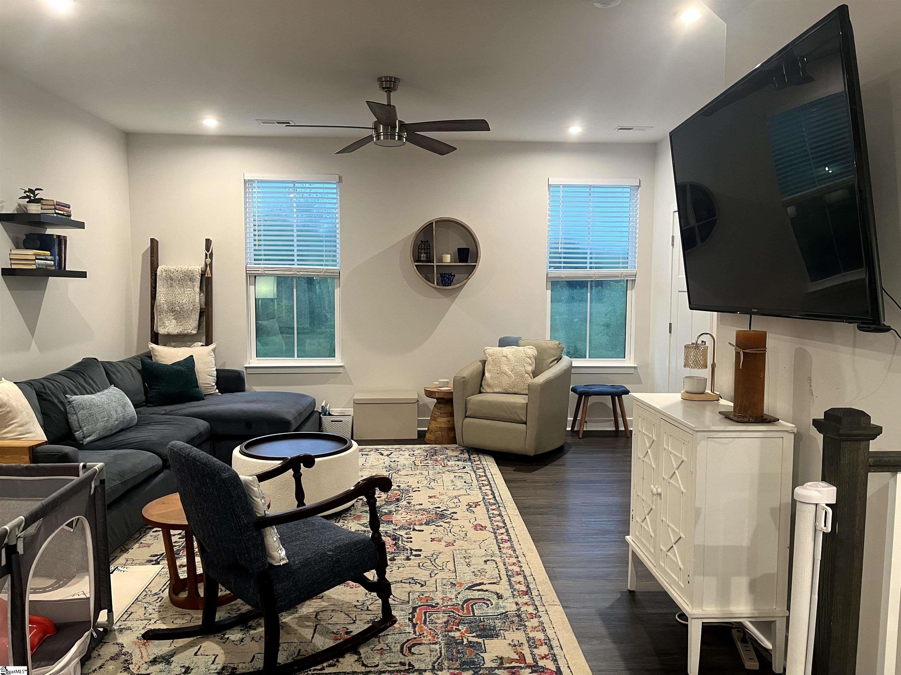 119 Rollins Avenue Greenville, SC 29607