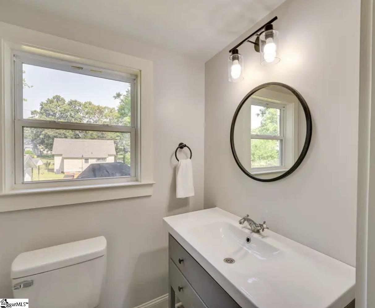 47 Wallace Street Greenville, SC 29605