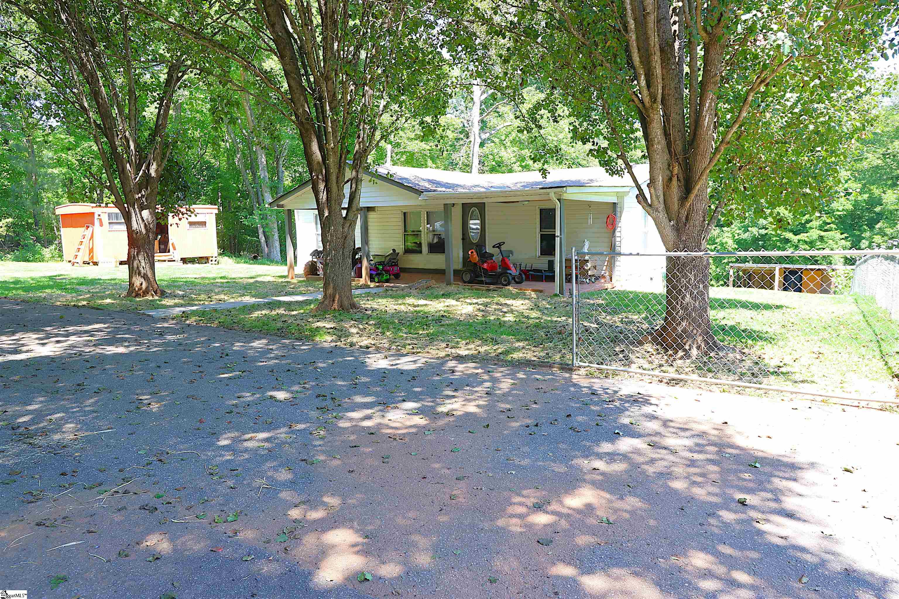 251 Crenshaw Road Cowpens, SC 29330