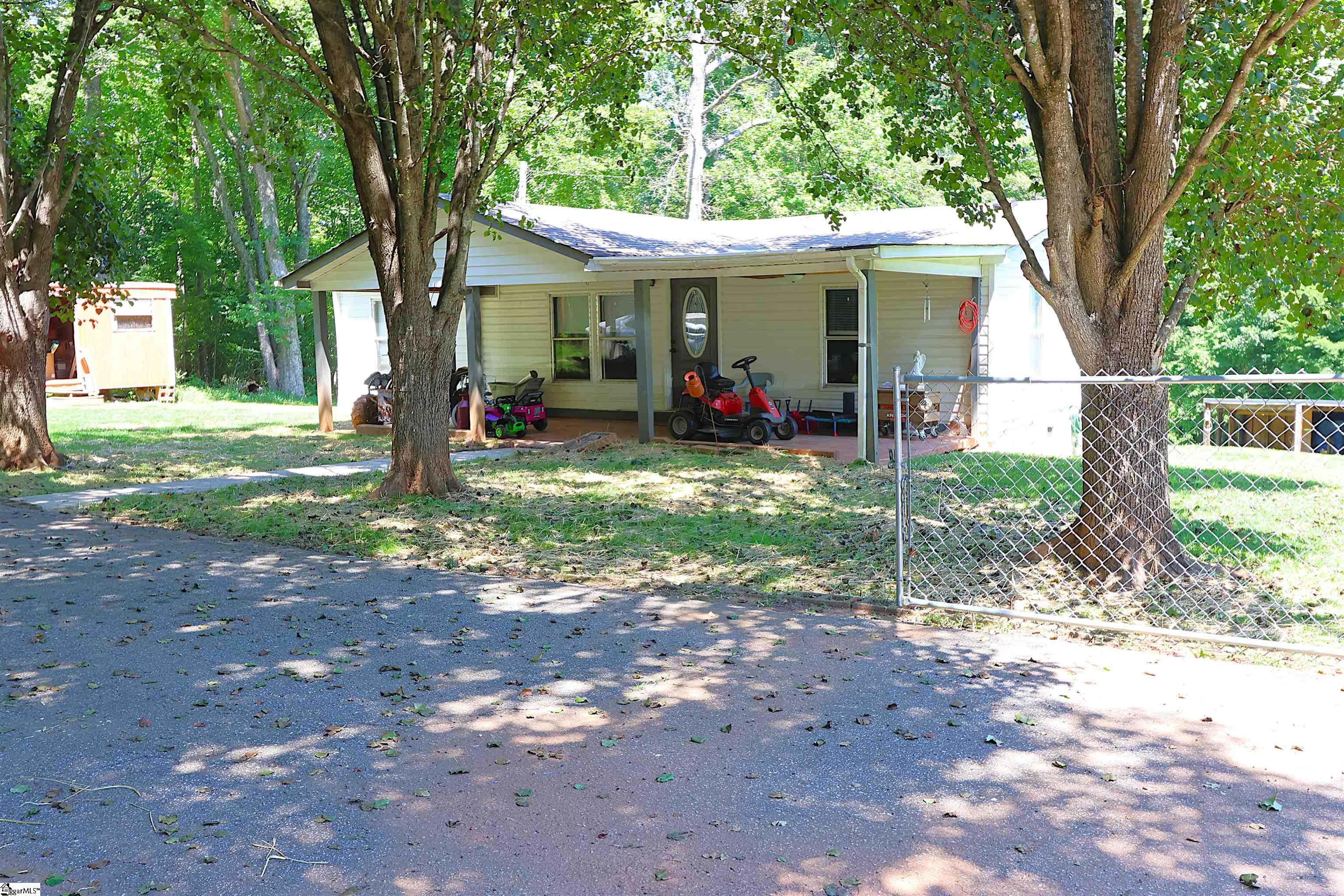251 Crenshaw Road Cowpens, SC 29330