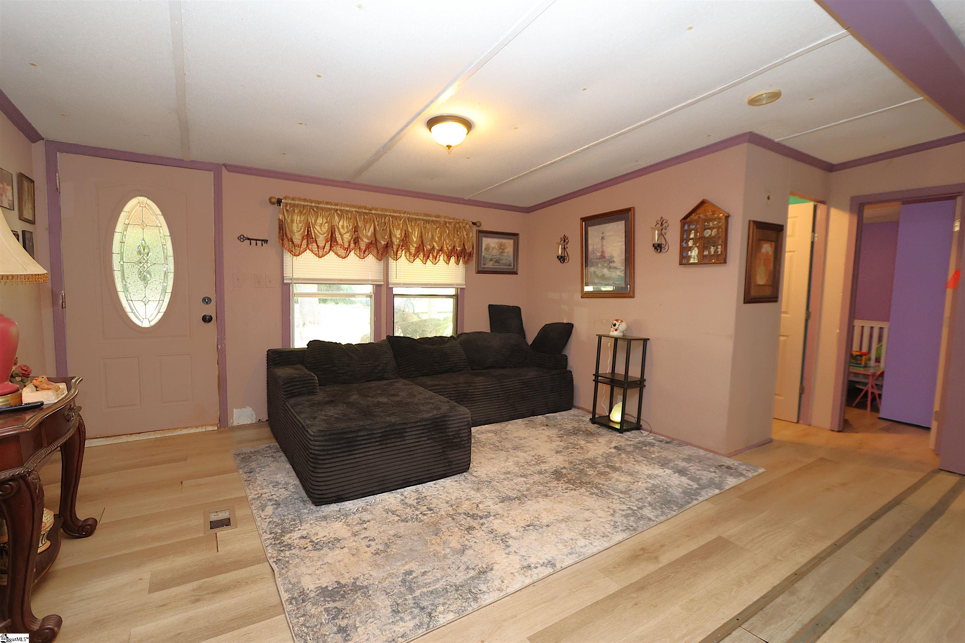 251 Crenshaw Road Cowpens, SC 29330