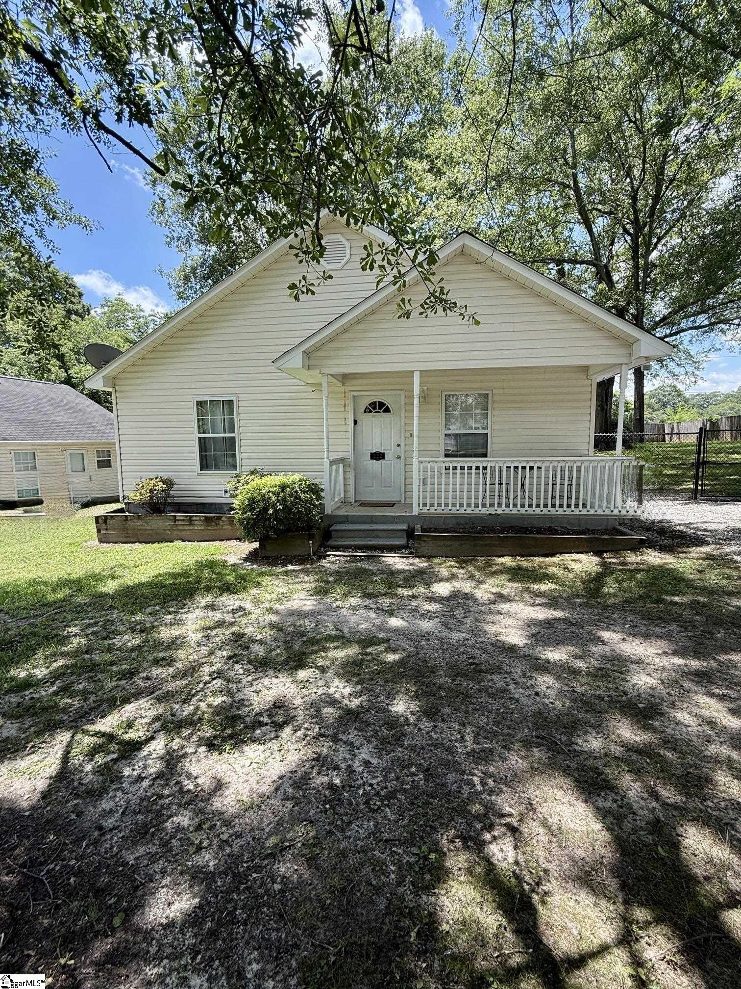 222 South Street Woodruff, SC 29388