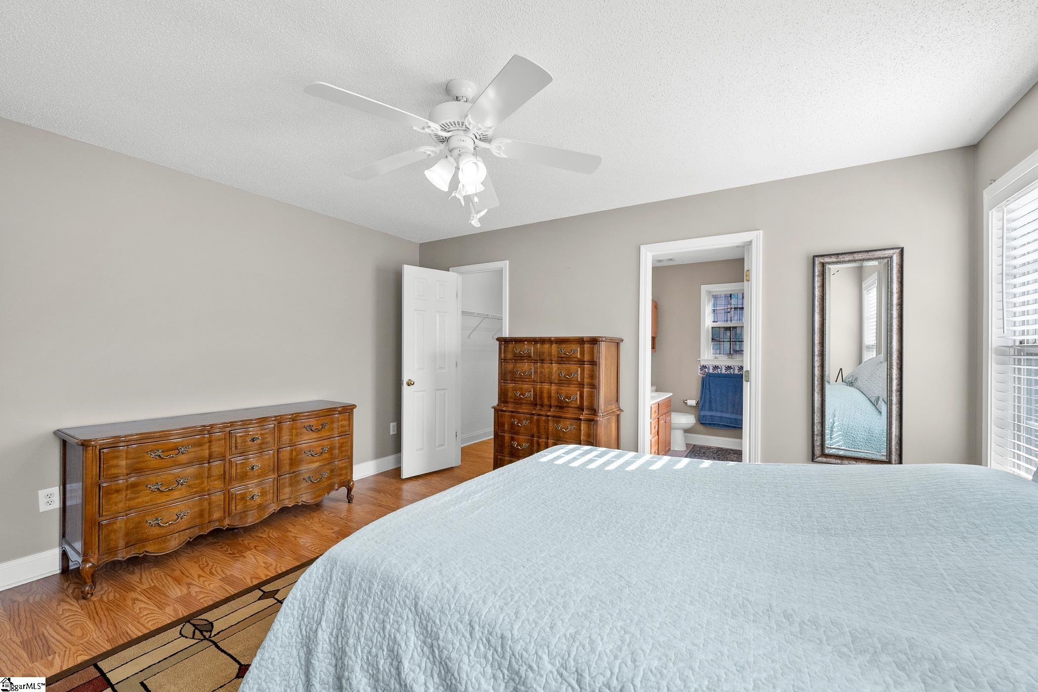 6 Huntley Court Simpsonville, SC 29681
