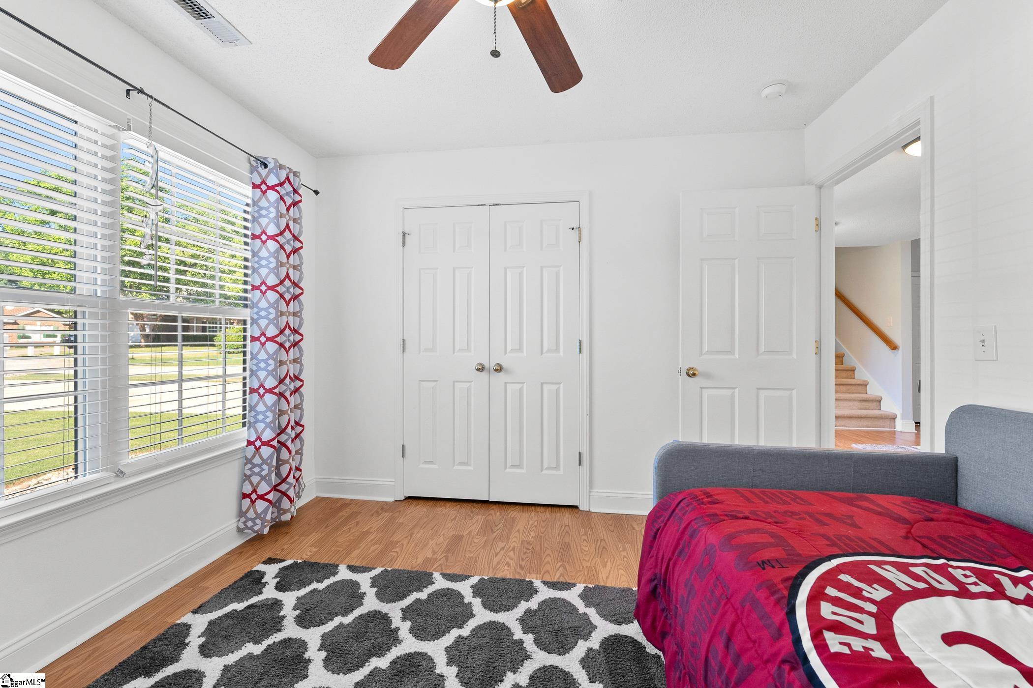 6 Huntley Court Simpsonville, SC 29681