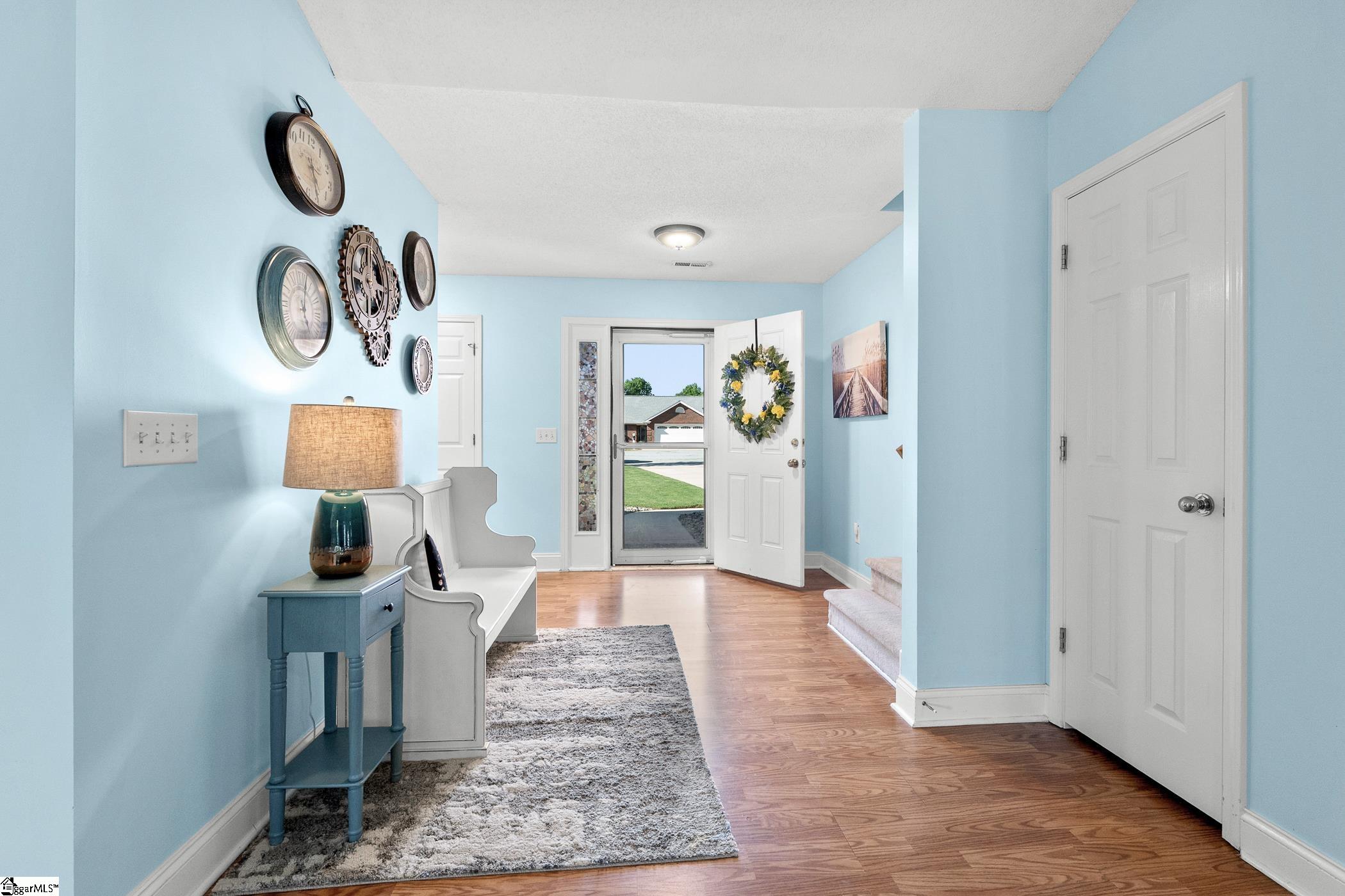 6 Huntley Court Simpsonville, SC 29681