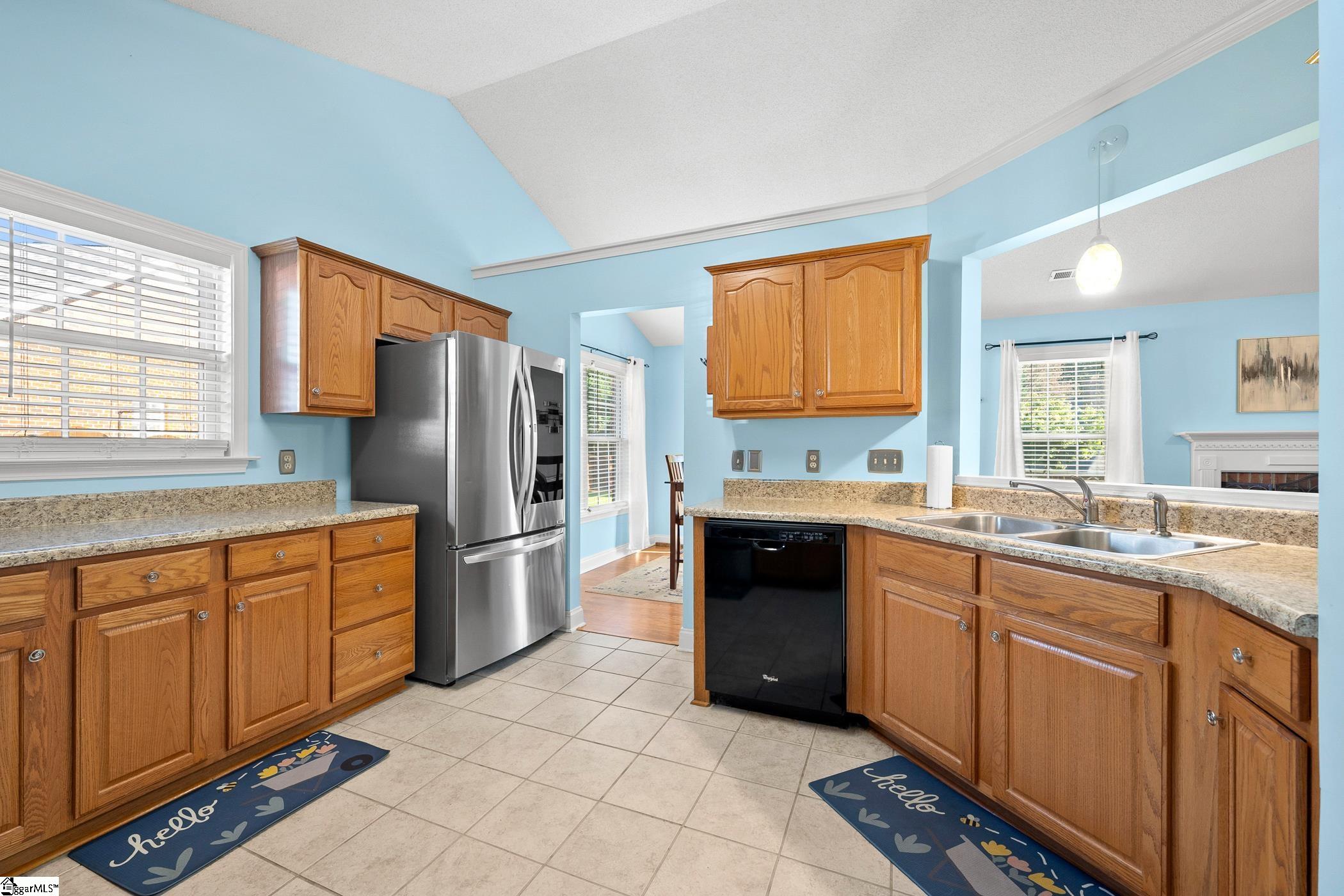 6 Huntley Court Simpsonville, SC 29681