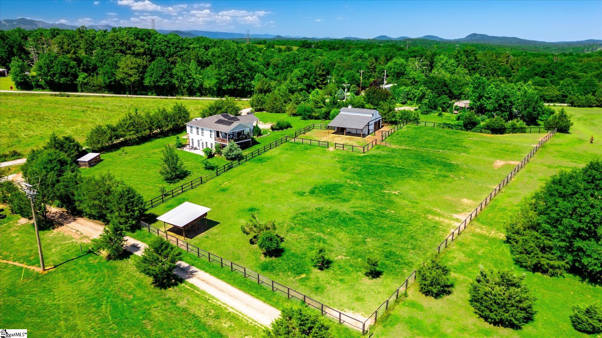 349 Amberwood Road Pickens, SC 29671