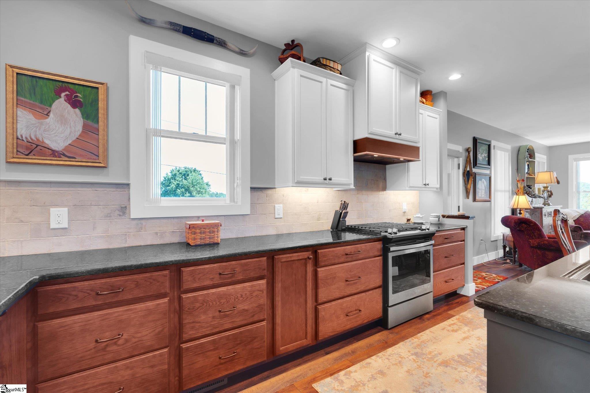 349 Amberwood Road Pickens, SC 29671