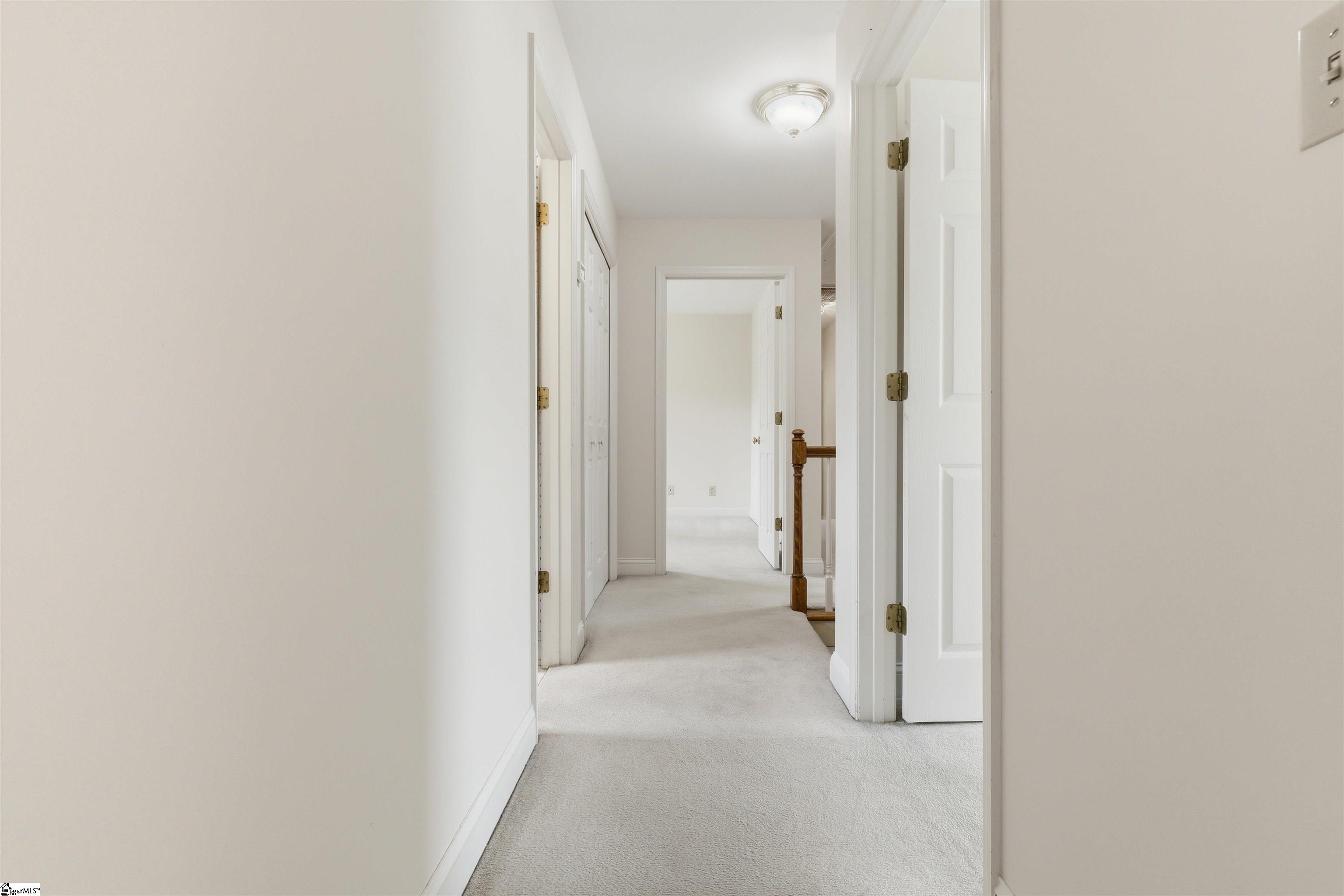 110 W Killarney Lake Moore, SC 29369