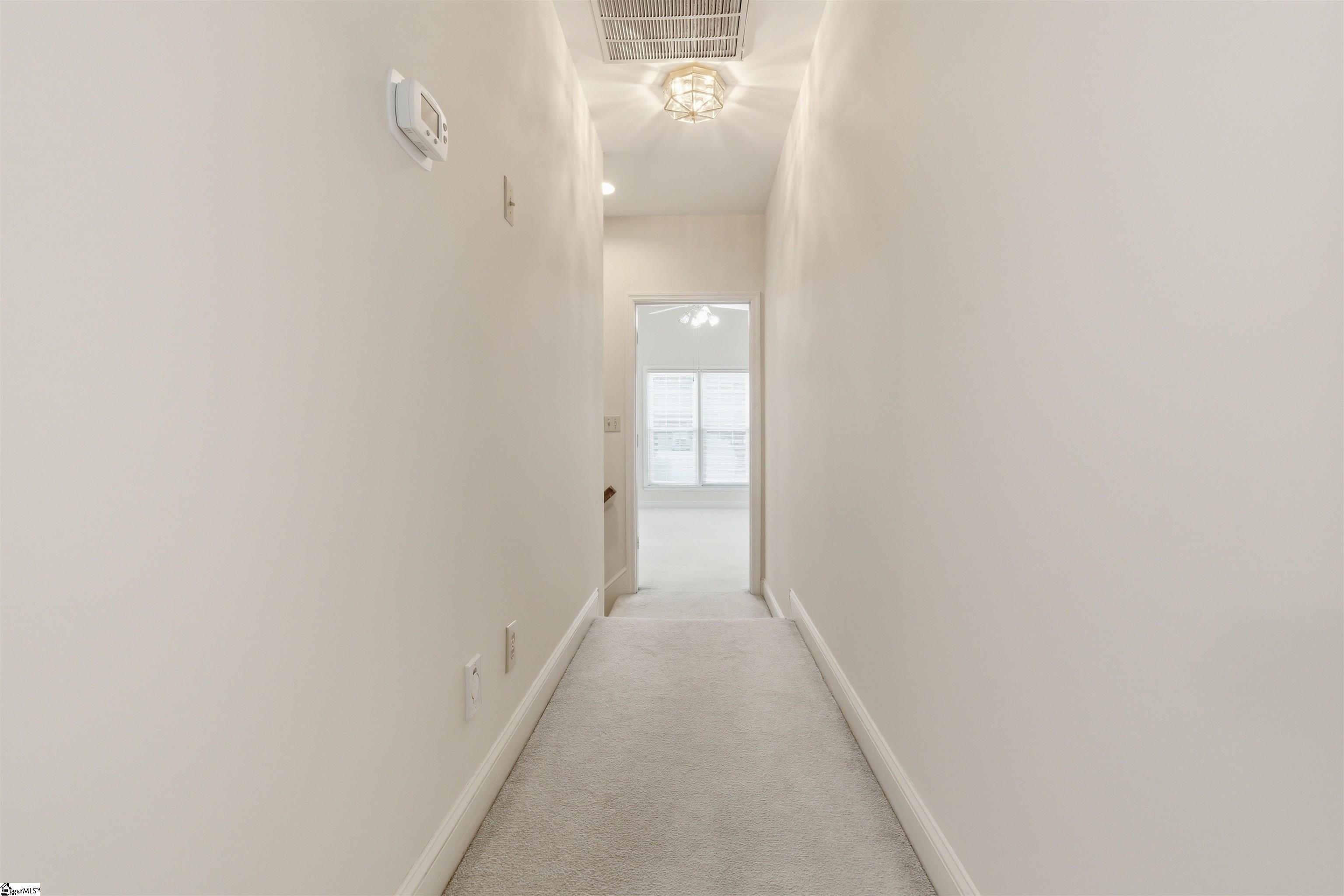 110 W Killarney Lake Moore, SC 29369