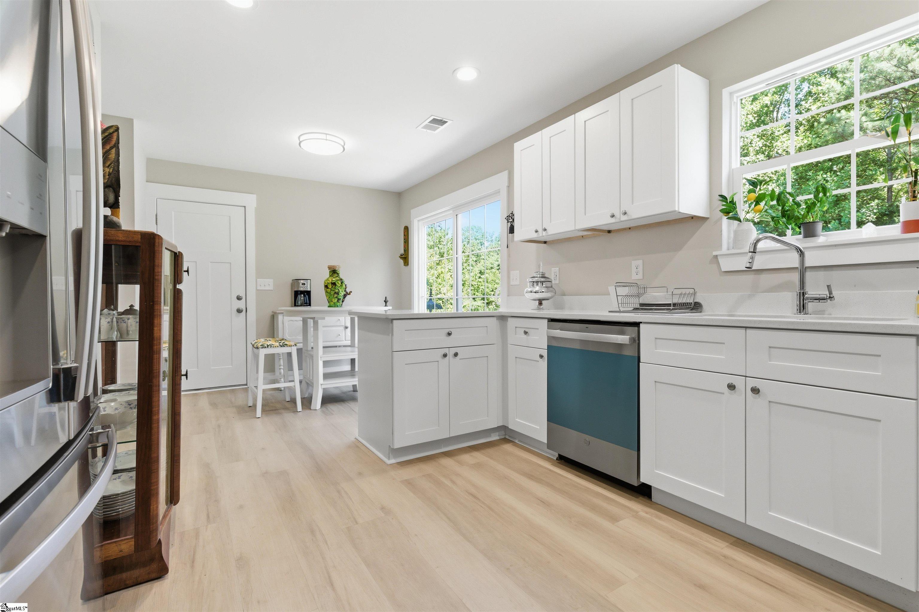 34 Perkins Court Greer, SC 29651