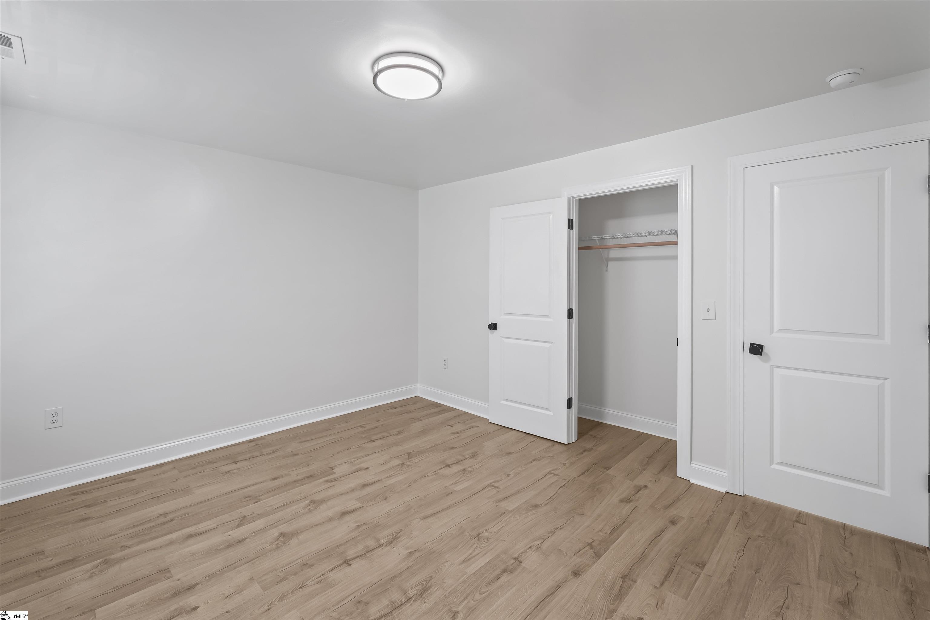 106 N 3rd Street Easley, SC 29640