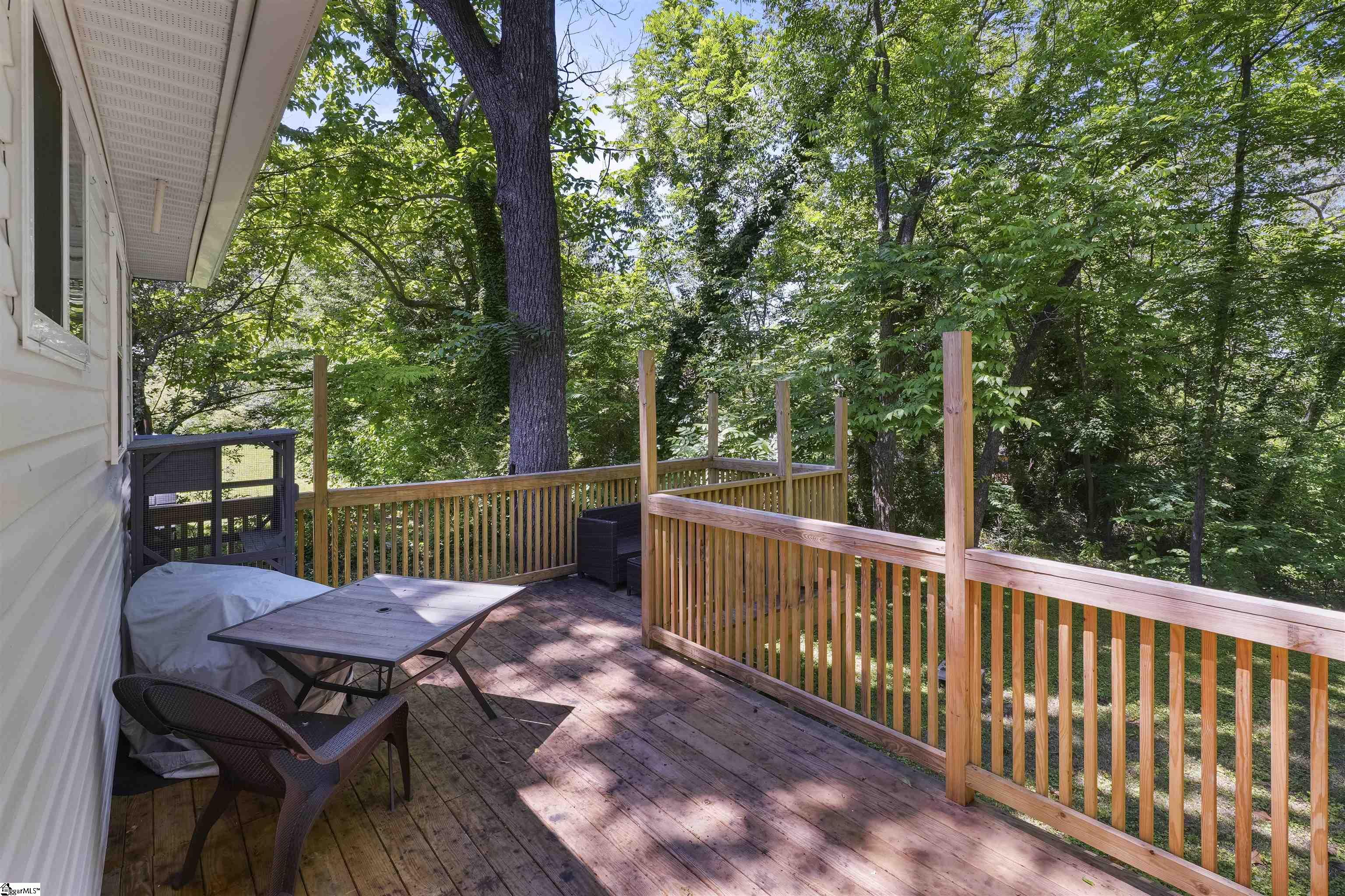 106 N 3rd Street Easley, SC 29640