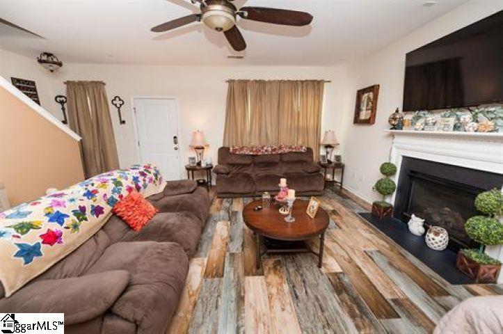 267 Castleton Circle Boiling Springs, SC 29316