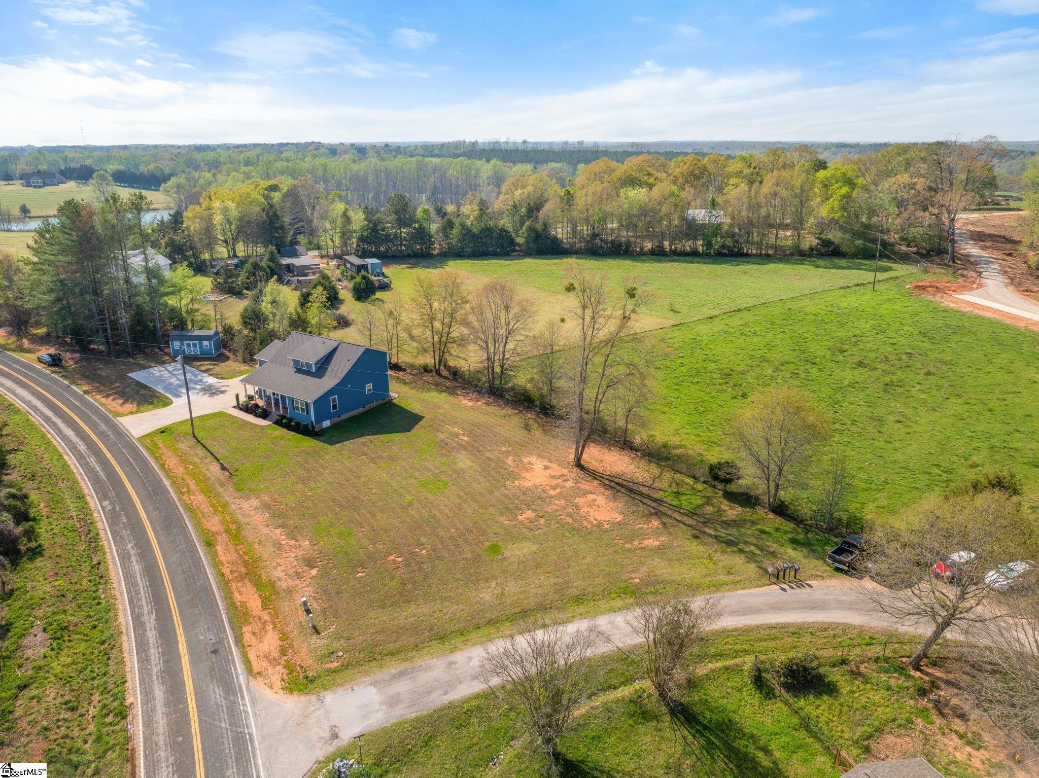 2762 Allen Bridge Road Fountain Inn, SC 29644