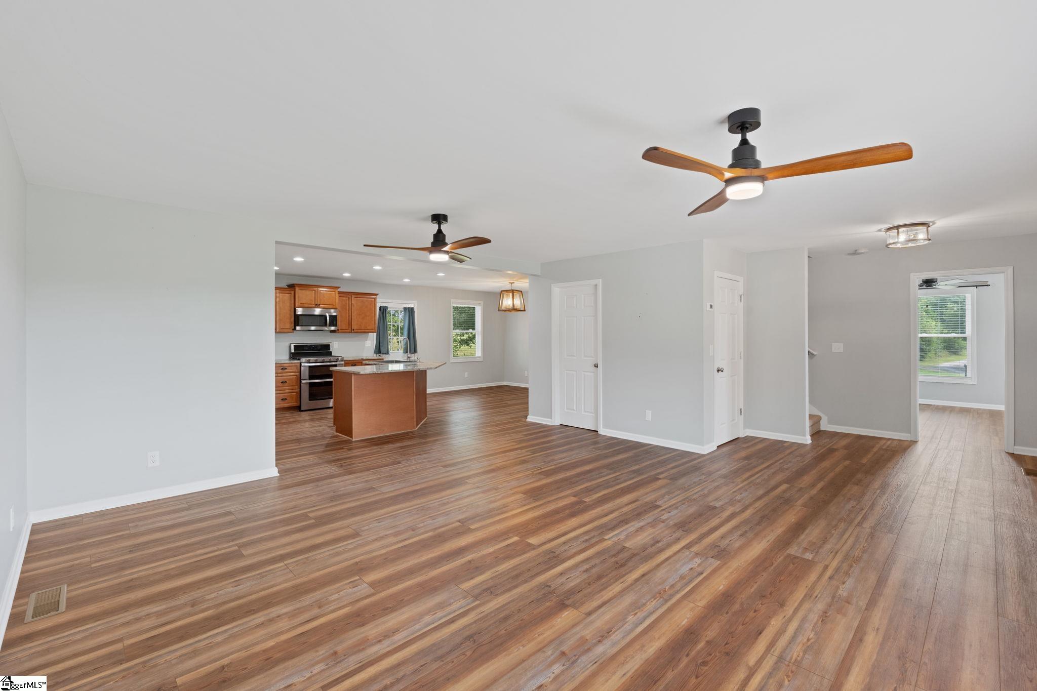 2762 Allen Bridge Road Fountain Inn, SC 29644