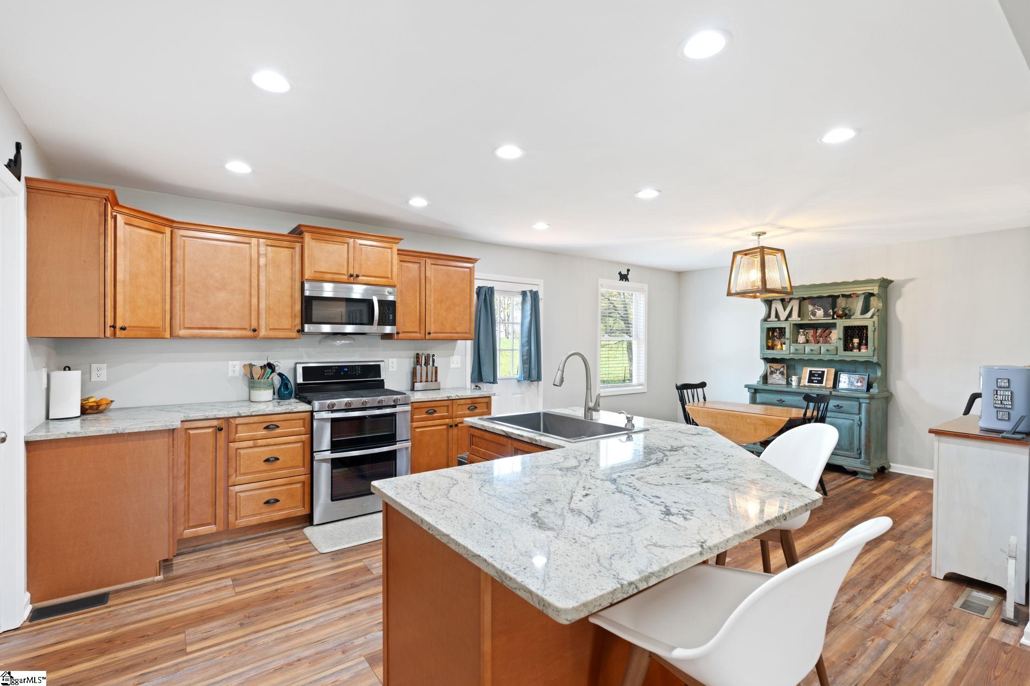 2762 Allen Bridge Road Fountain Inn, SC 29644