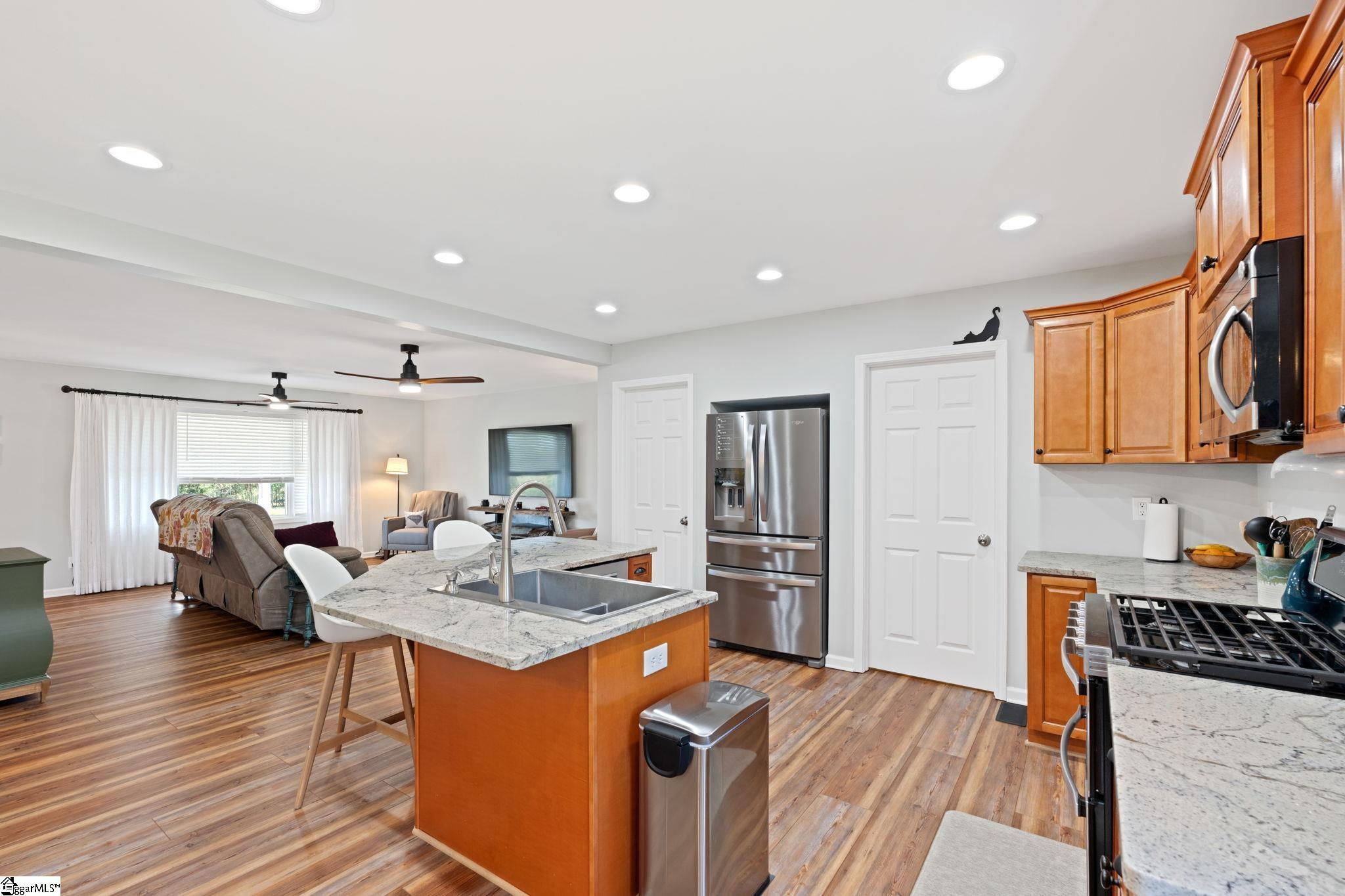 2762 Allen Bridge Road Fountain Inn, SC 29644