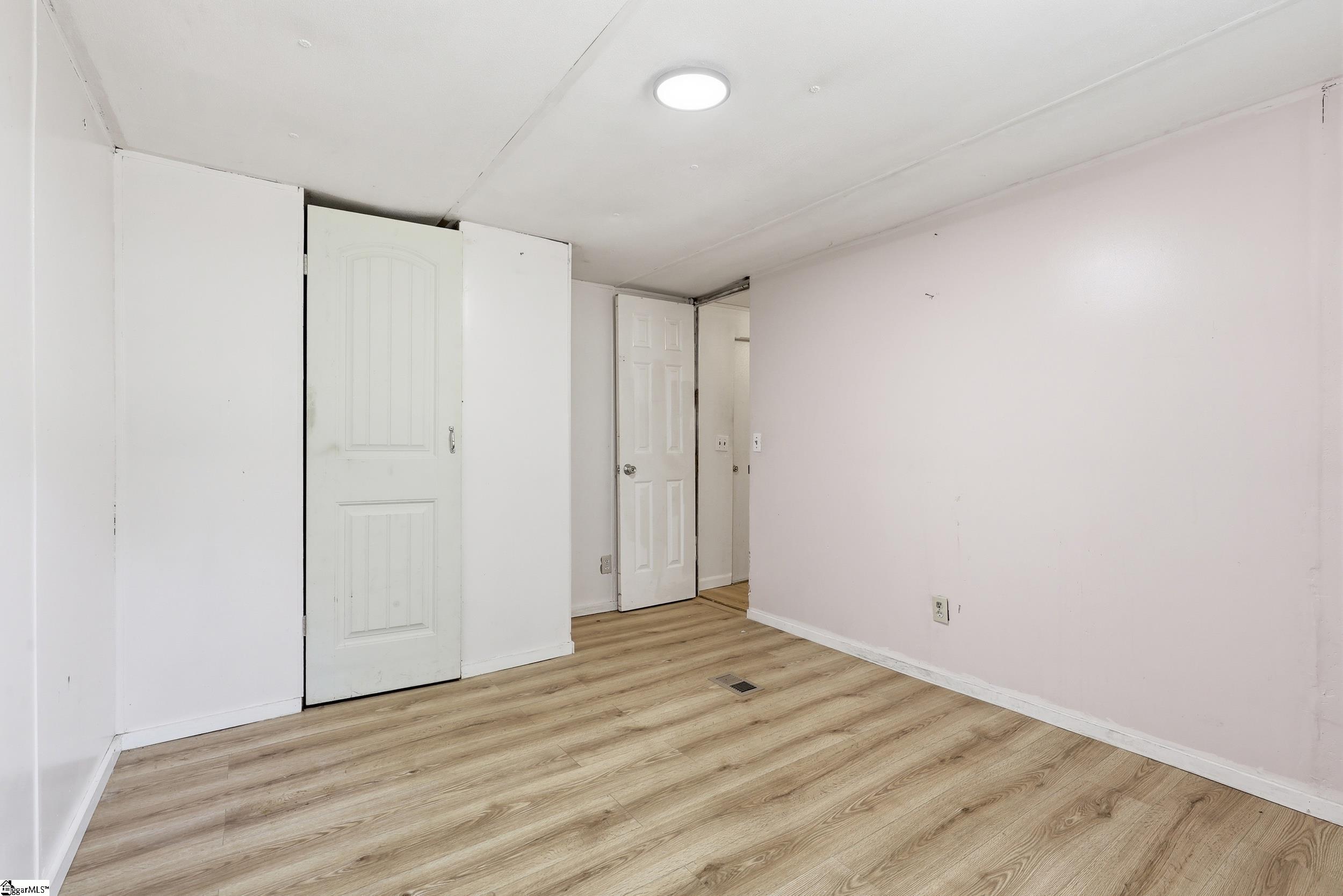 10 Ace Drive Greenville, SC 29605