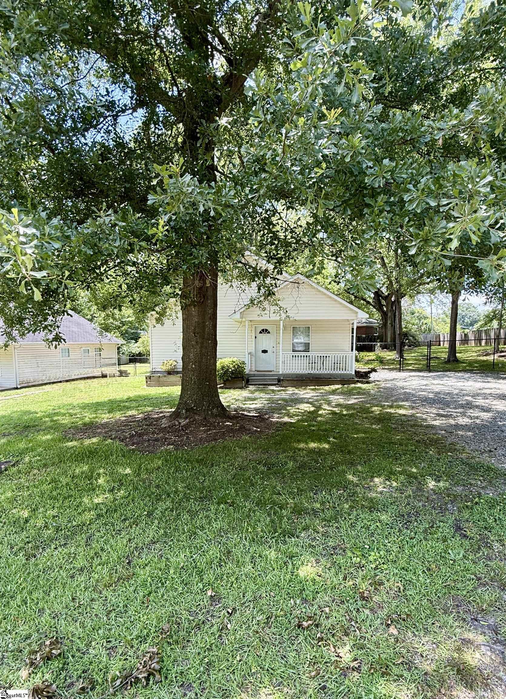 222 South Street Woodruff, SC 29388
