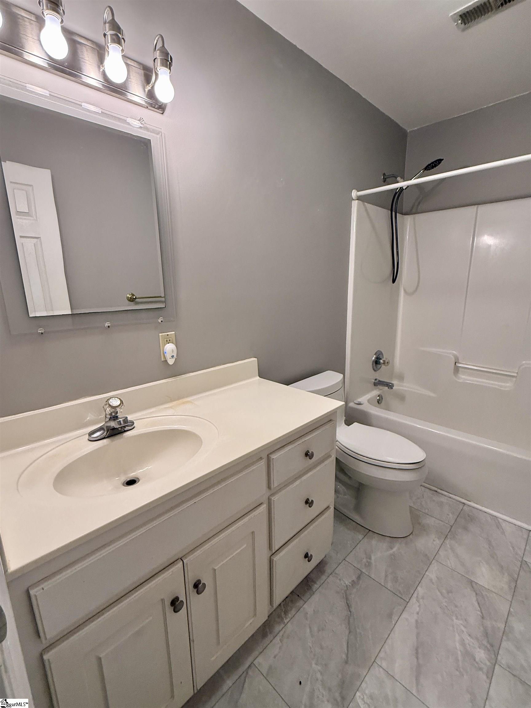 222 South Street Woodruff, SC 29388