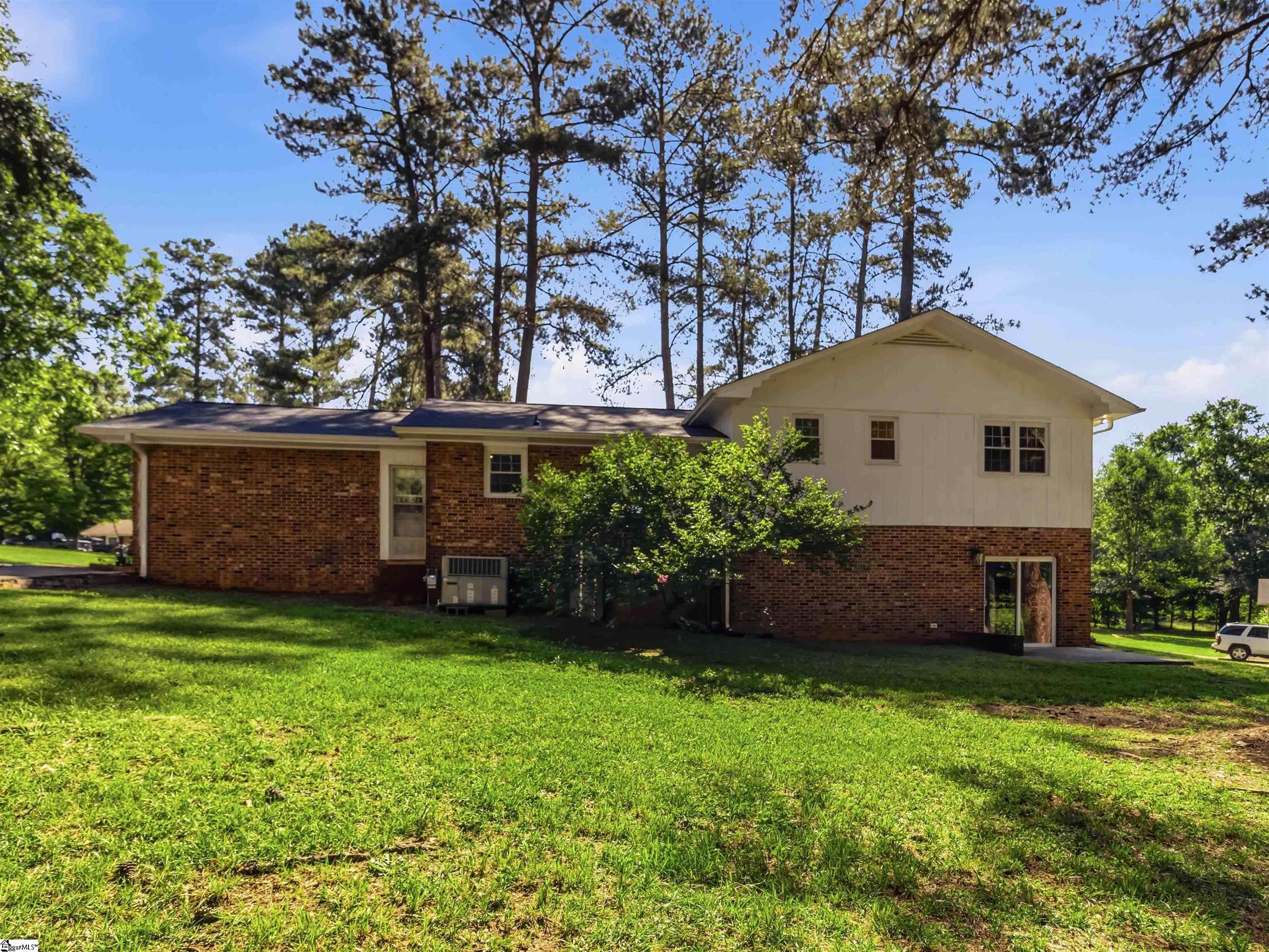 709 Loblolly Drive Anderson, SC 29625