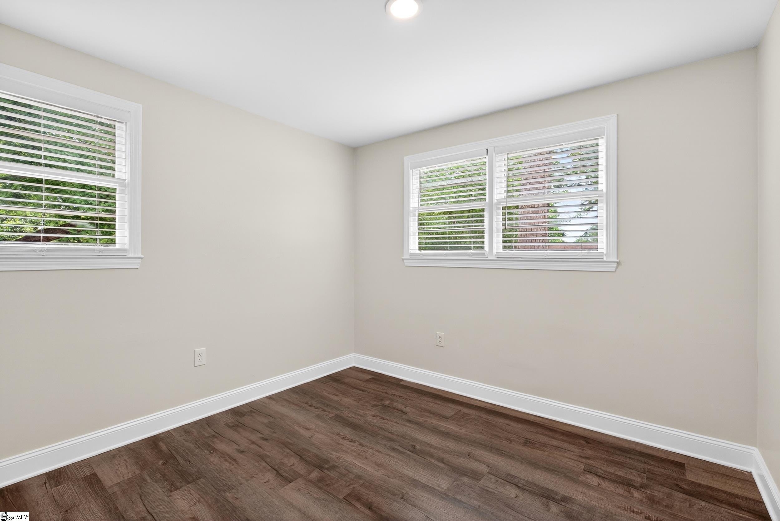 1 Woodleigh Drive Taylors, SC 29687