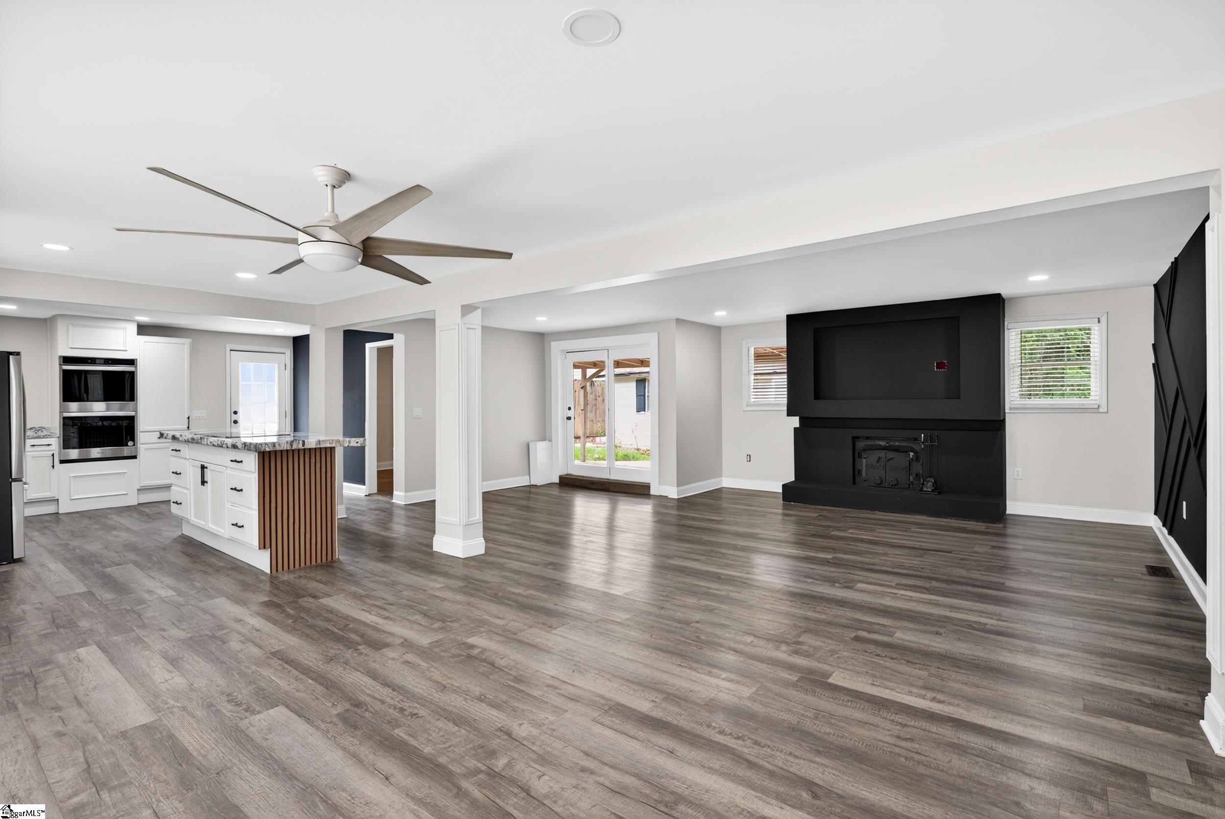 1 Woodleigh Drive Taylors, SC 29687